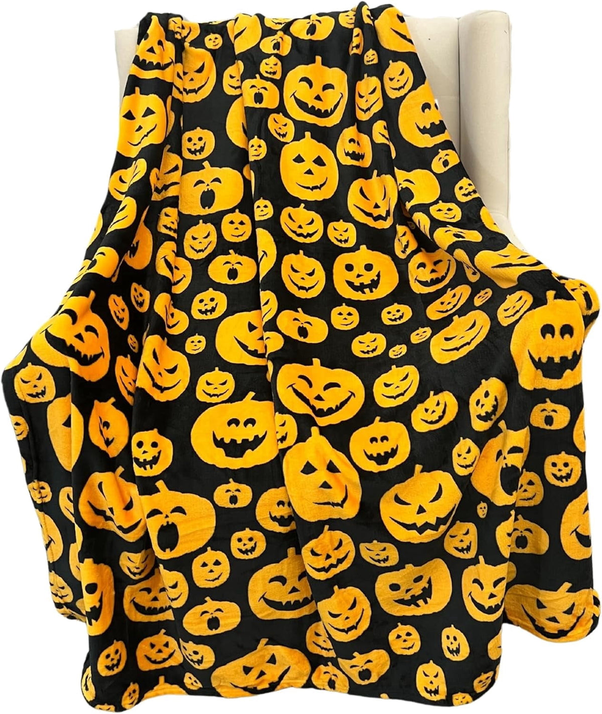 Serafina Home Halloween Throw Blanket: Fuzzy Boo! Jack O'Lantern Spider Webs Skull and Black Cats Print on Velvet Fleece for Sofa Bed Couch Chair Dorm