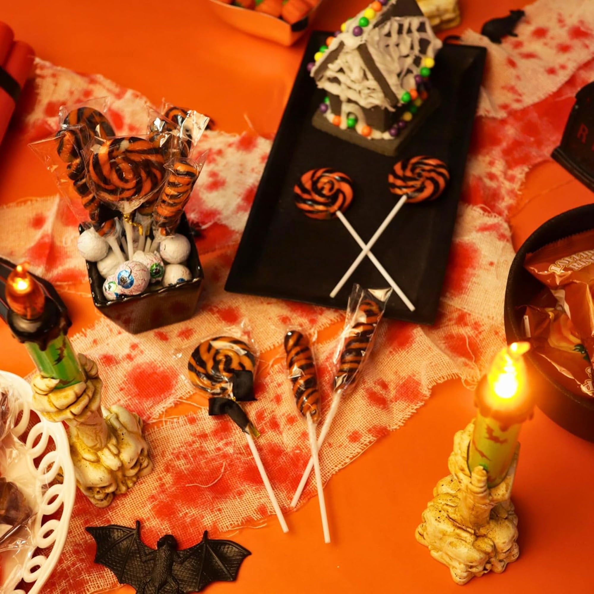 Halloween Swirl Lollipops, Trick or Treat Candy, 24 Count, 10.16 Ounce Box