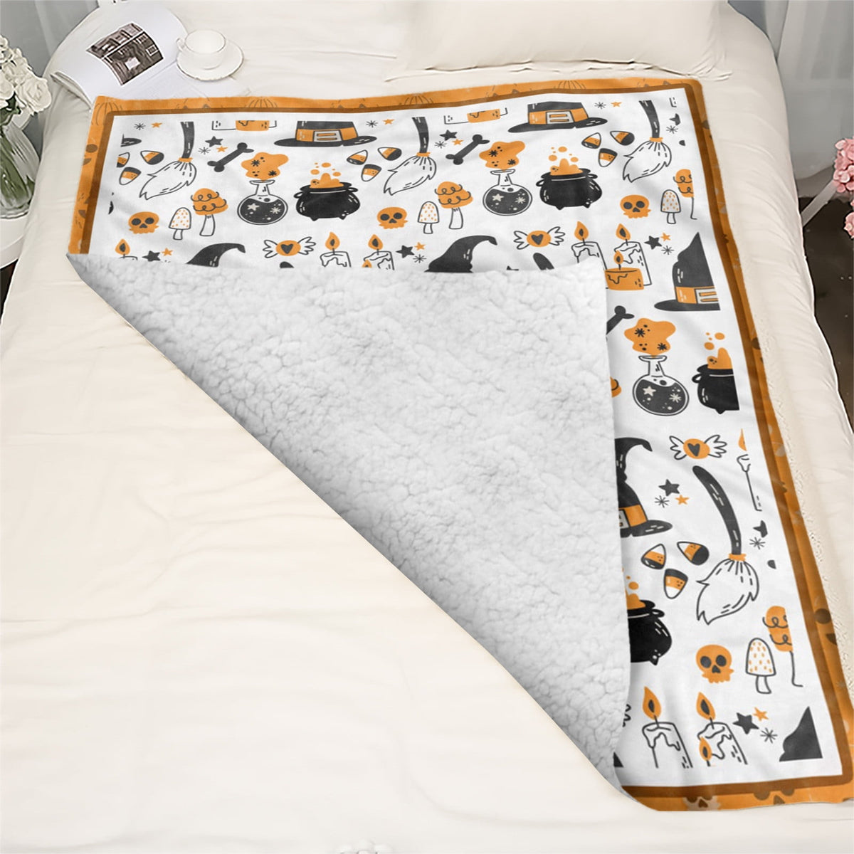 FastXmas Halloween Throw Blanket, 30"x40" Flannel Fleece Pumpkins Maple Checkered Plush Blanket, Soft Lightweight Skin-Friendly Fall Harvest Decorative Throw Blanket for Couch Sofa Bed Outdoor