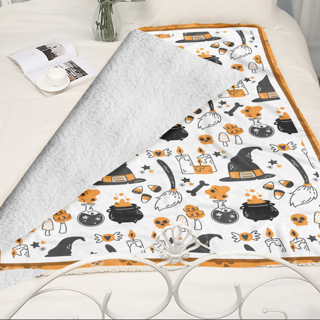 FastXmas Halloween Throw Blanket, 30"x40" Flannel Fleece Pumpkins Maple Checkered Plush Blanket, Soft Lightweight Skin-Friendly Fall Harvest Decorative Throw Blanket for Couch Sofa Bed Outdoor