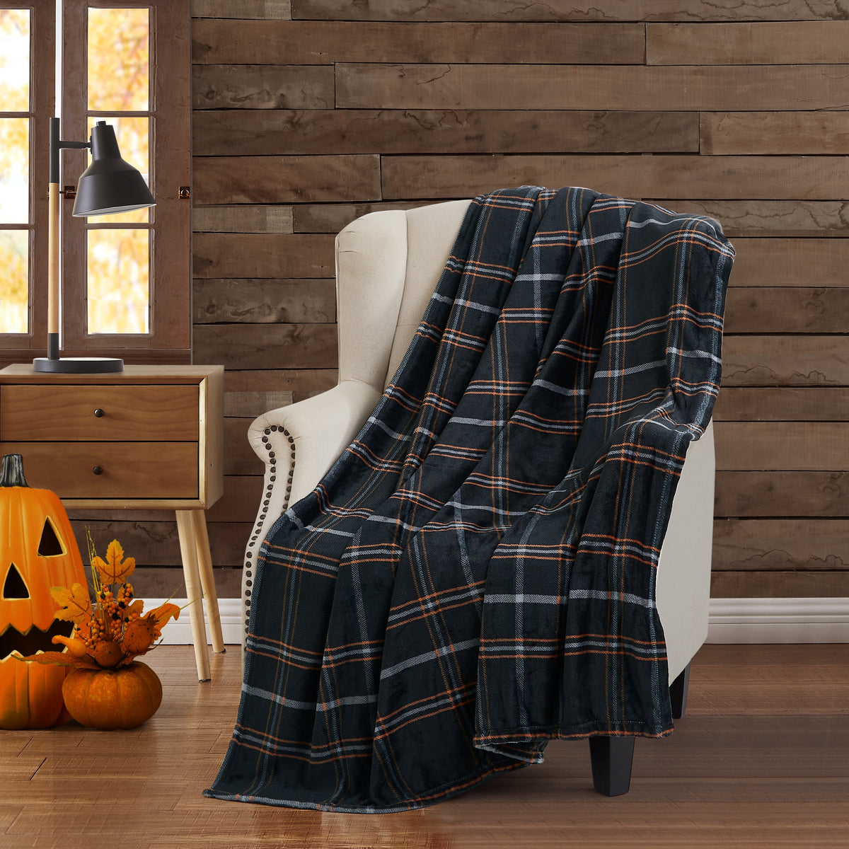 Serafina Home Halloween Throw Blanket: Fuzzy Boo! Jack O'Lantern Spider Webs Skull and Black Cats Print on Velvet Fleece for Sofa Bed Couch Chair Dorm