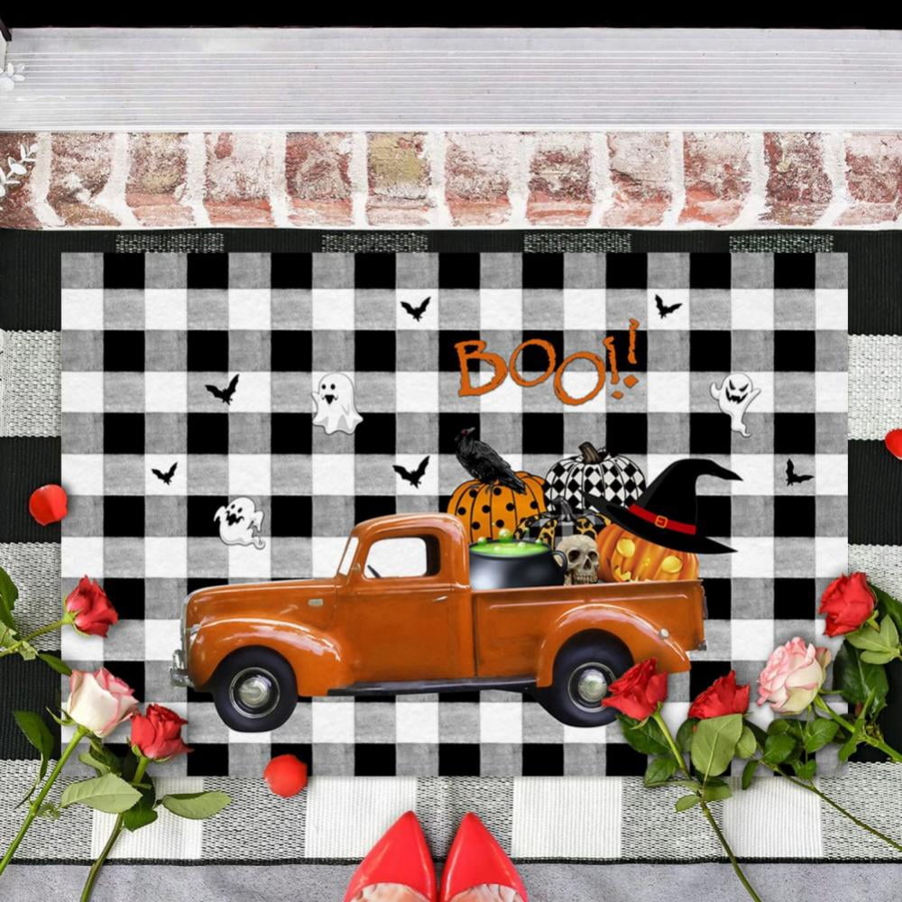 Halloween Door Mat Outdoor Trick or Treat Doormat Non Slip Funny Rug Pumpkin Holiday Decorative Entrance Mat for Halloween Indoor Outdoor Decoration, 15.7x23.6"