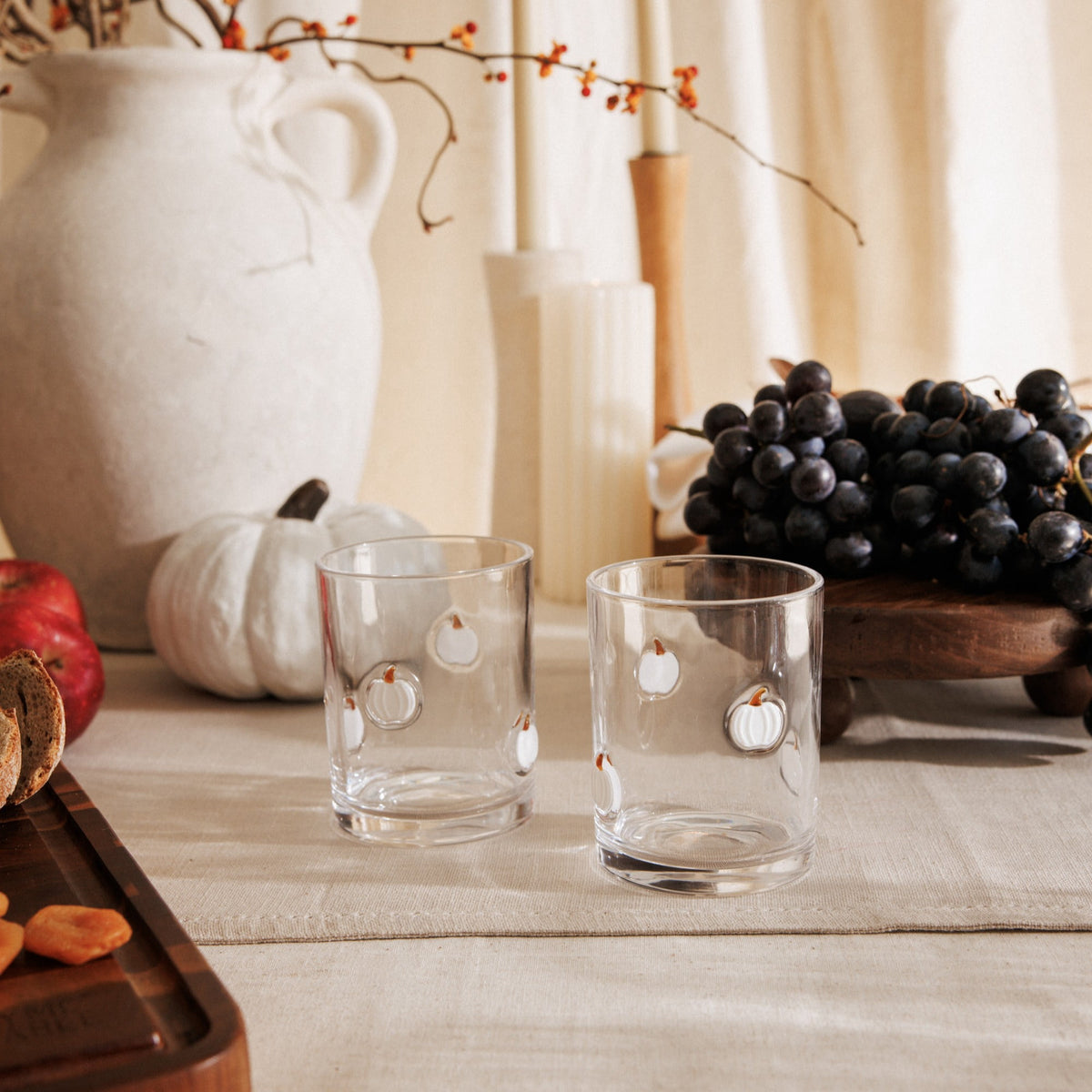 Thyme & Table 12 fl oz White Pumpkin Charm Glass Set, Pack of 2