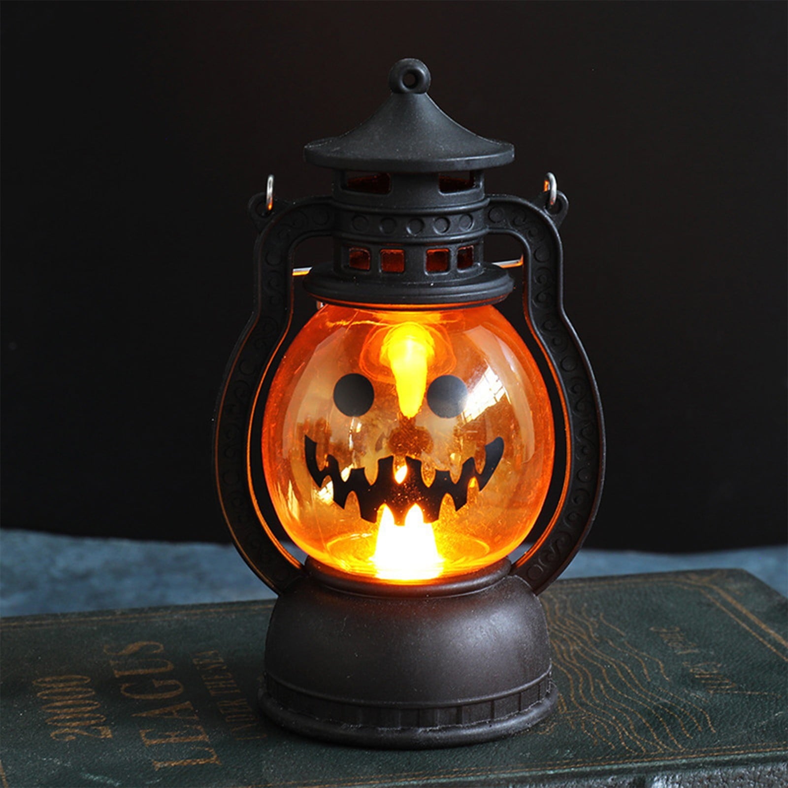 halloween decor Retro decorative battery light, flameless LED candle light, Halloween retro light, handheld Halloween light