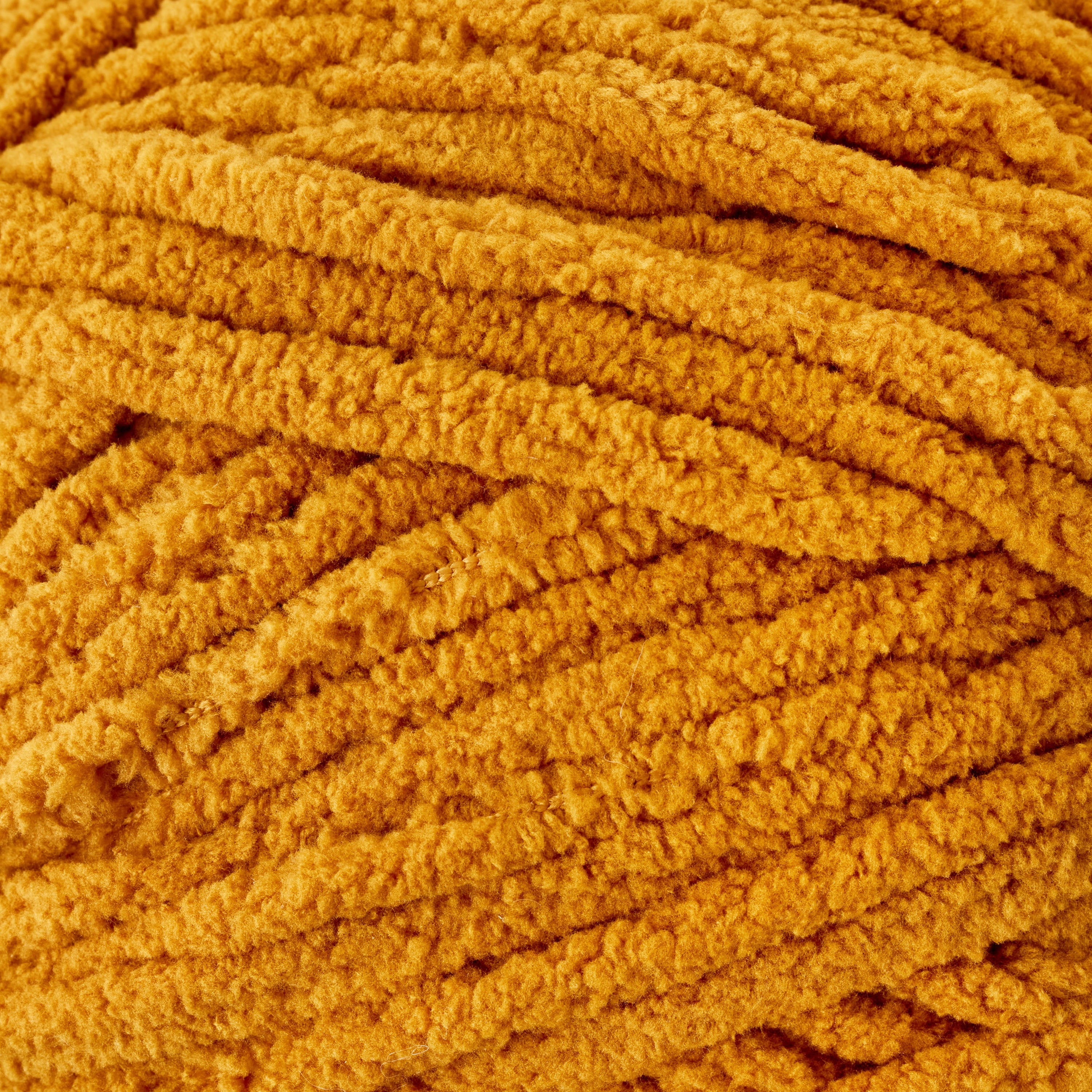 Mainstays Cozy Chenille Yarn, 220 yd, Arctic White, 100% Polyester, Bulky
