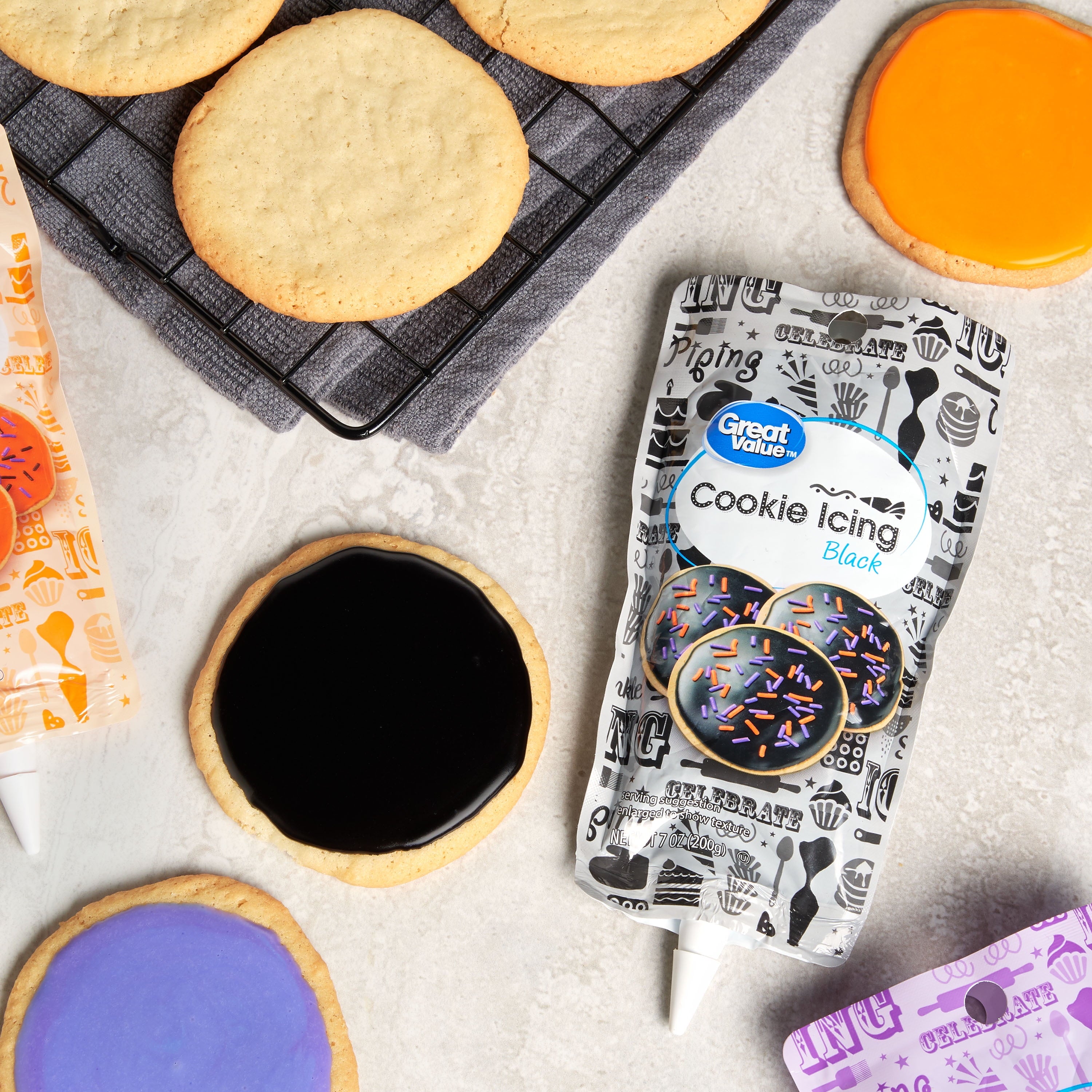 Great Value Halloween Cookie Icing, Black, 7 oz