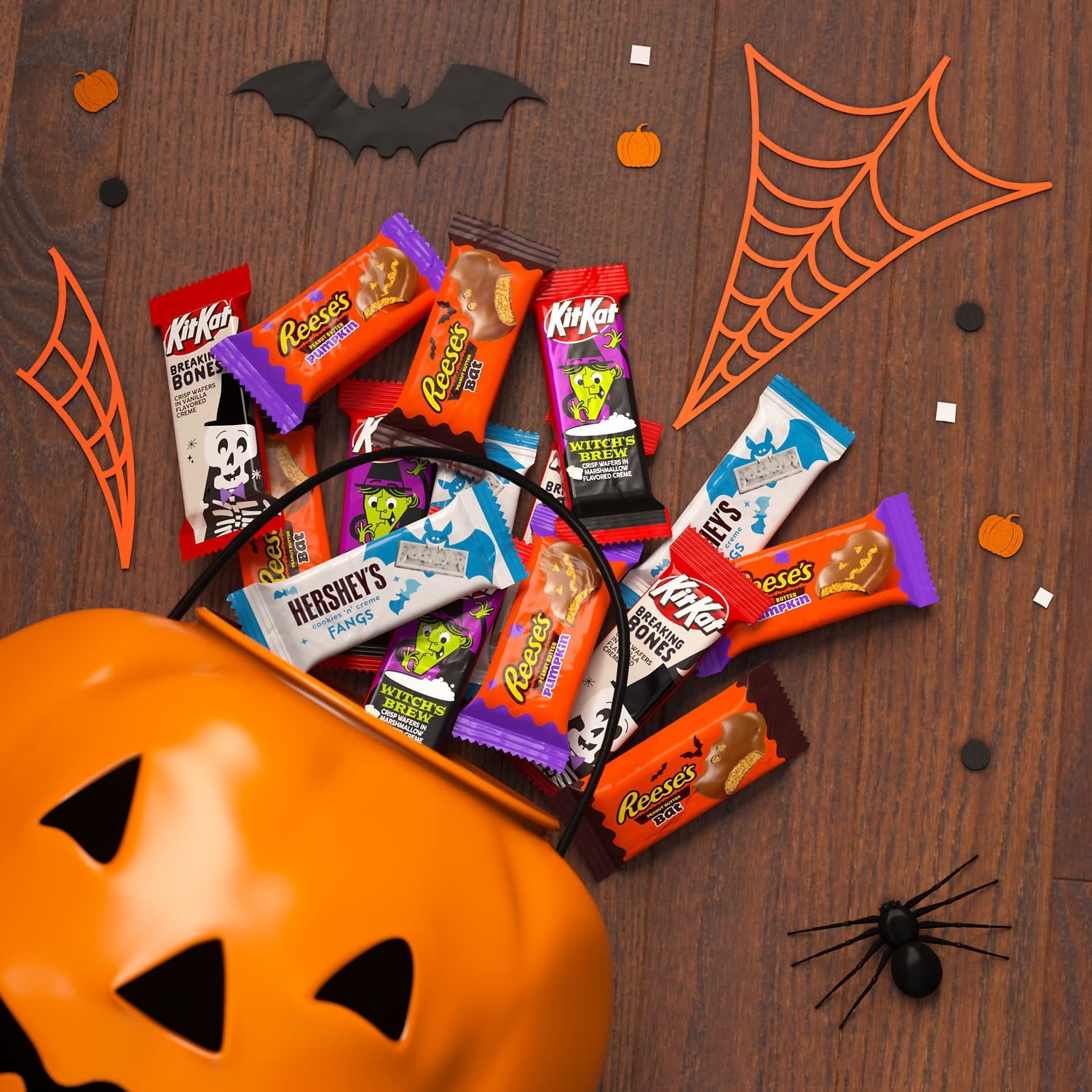 Hershey's, Kit Kat and Reese's Assorted, Halloween Candy Variety Bag, 17.28 oz (30 Pieces)