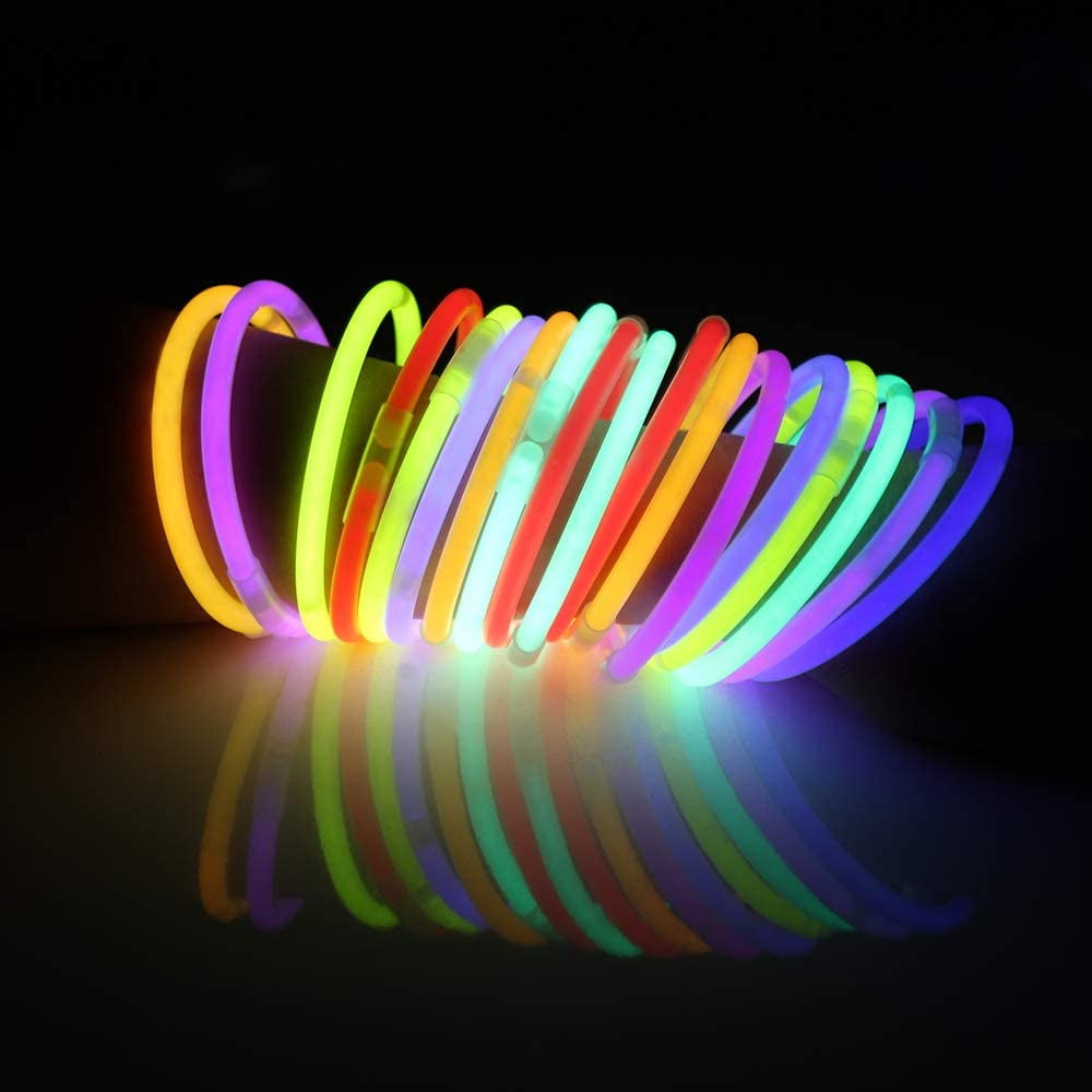 Ayieyill 100pcs Glow Sticks Bulk Party Pack 8" Halloween Glow Sticks for Kids Glow in The Dark Party Supplies