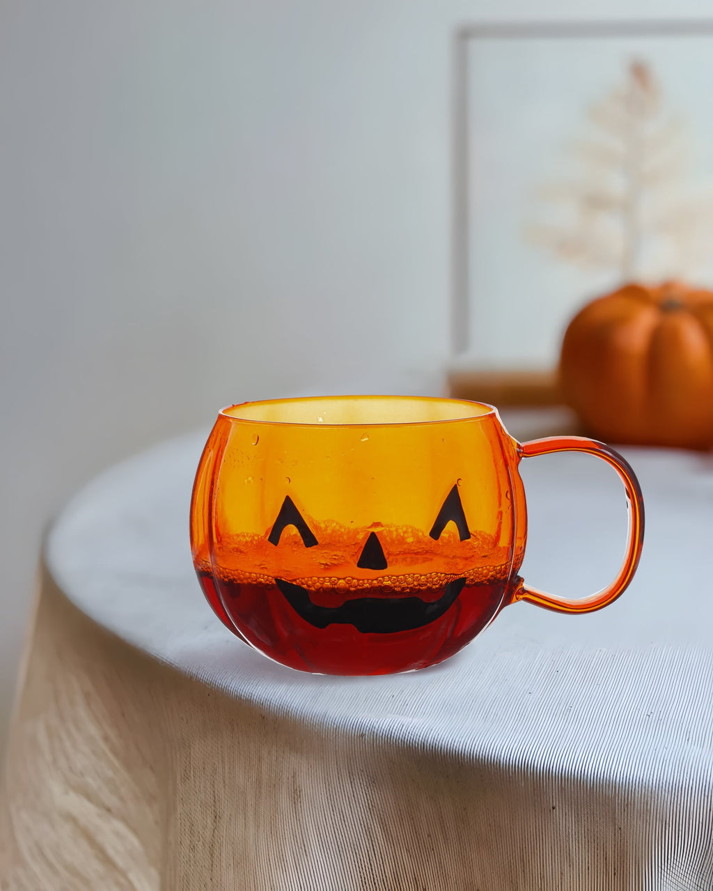 Way To Celebrate 21 oz Glass Pumpkin Mug with Jack-o-Lantern Face