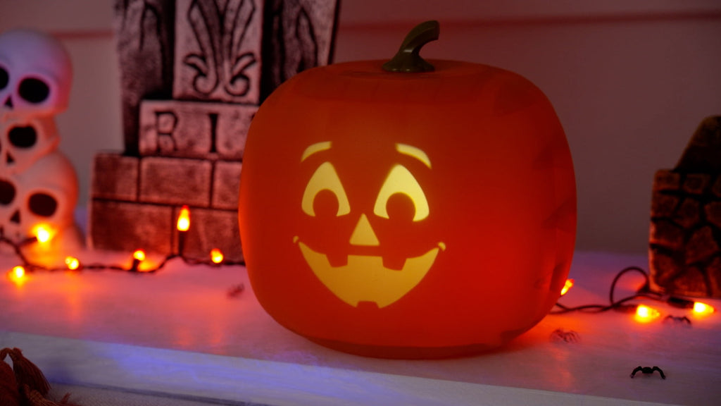 abberin' Jack (Blink Tech) Talking Animated Pumpkin with 8 Inch Screen and Built-in LED Light Array Projector + Speaker Includes 40 Minutes of Content