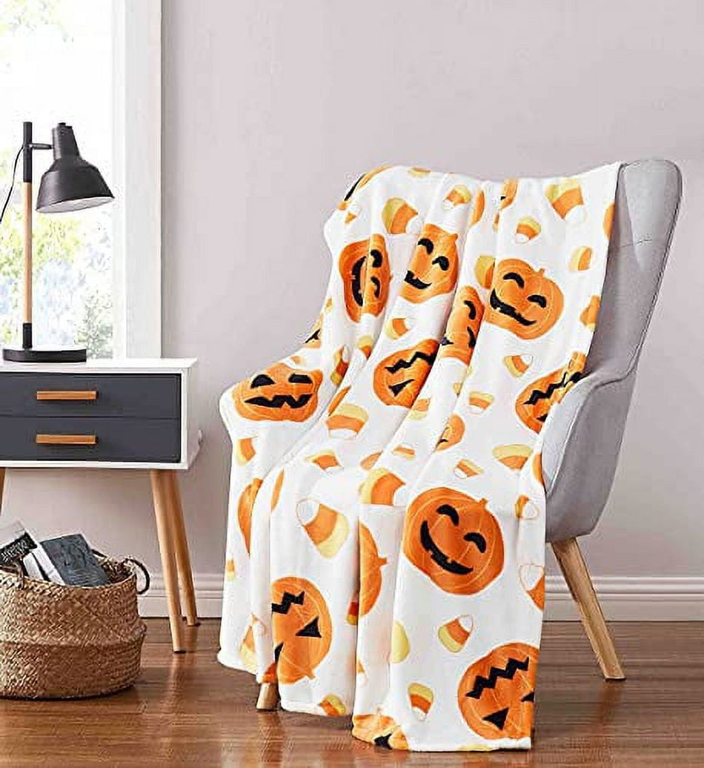Serafina Home Halloween Throw Blanket: Fuzzy Boo! Jack O'Lantern Spider Webs Skull and Black Cats Print on Velvet Fleece for Sofa Bed Couch Chair Dorm