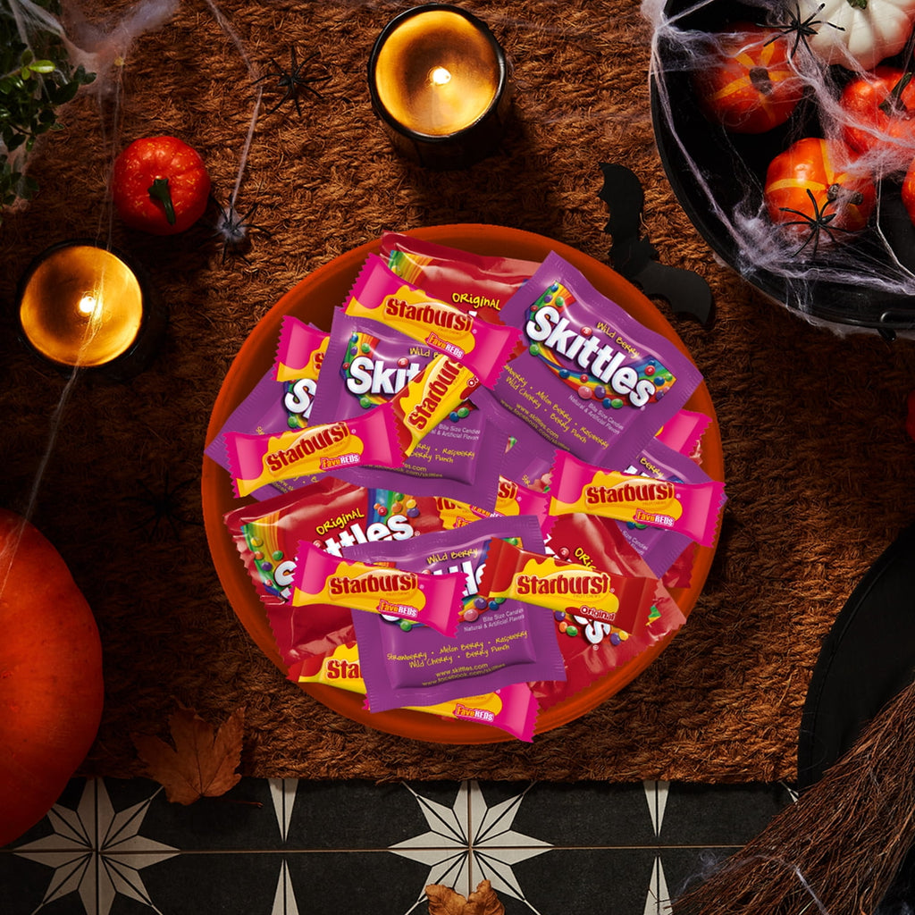 Skittles & Starburst Fun Size Chewy Halloween Candy Variety Pack, 20 Ct Bulk Bag