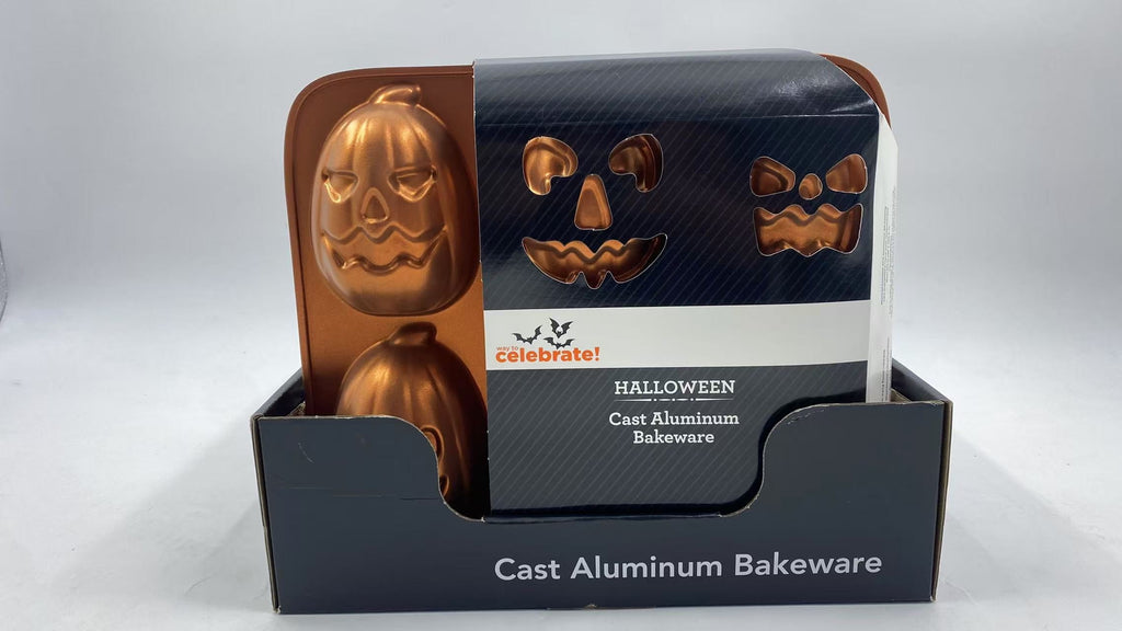 Way To Celebrate Pumpkin Cast Aluminum 6-Cavity Baking Pan, Orange Iridescent