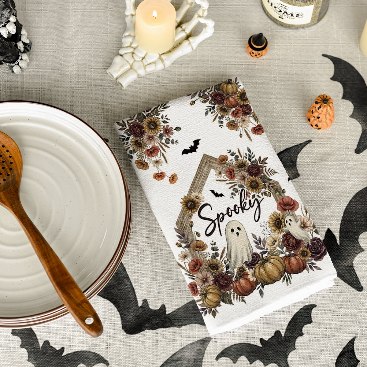Sm:)e Ghost Pumpkins Bats Floral Spooky Halloween Kitchen Towels Dish Towels, 18x26 Inch Jack-O'-Lantern Decoration Hand Towels Set of 2