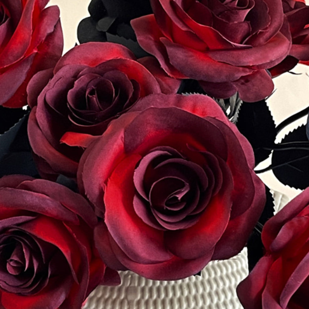 AZXY Halloween Decor, Halloween Indoor Decor, Halloween Tabletop, Artificial Red Silk Rose Stems, Gothic Fake Floral Bouquet, Halloween Decorations for Home Table Party Decor