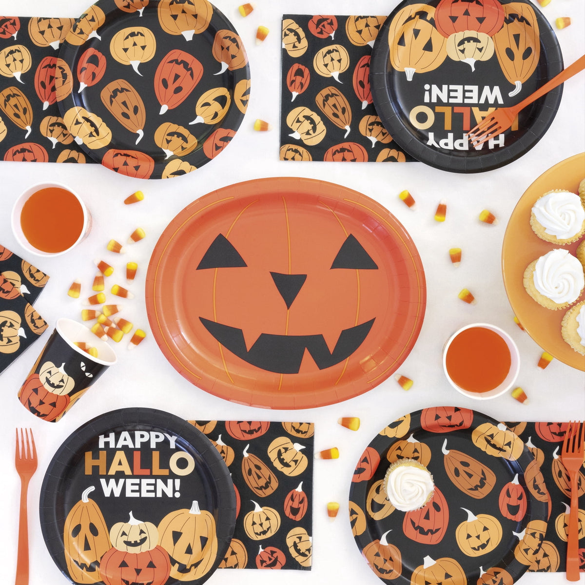 Jack-o'-Lantern Disposable Paper Plates, Multicolor, 8.5", 8 Count, Halloween by Way To Celebrate
