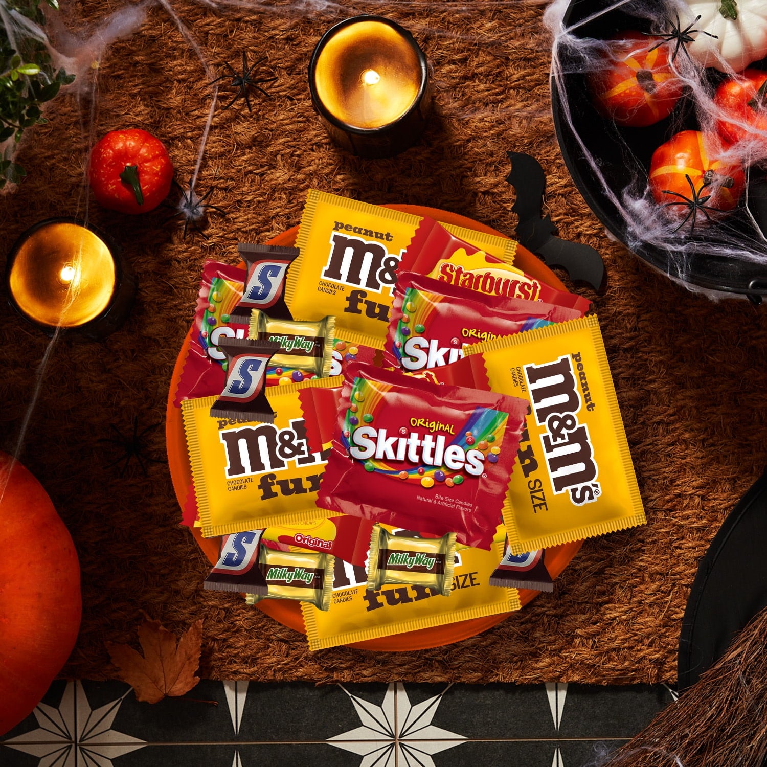 M&M's, Skittles & More Fun Size Halloween Candy Variety Pack - 195 Ct Bulk Bag