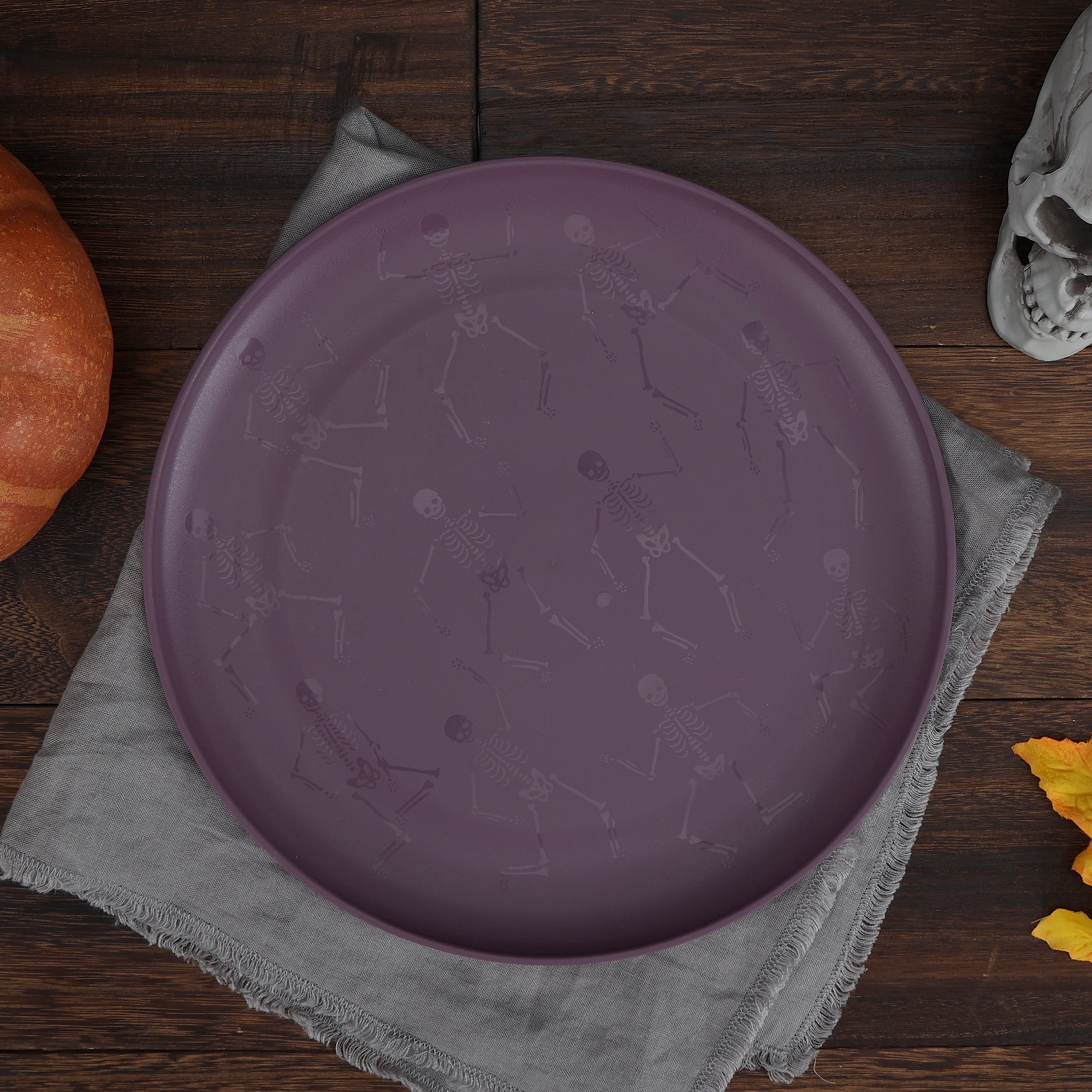 Mainstays 30-Piece Plastic Etched Pumpkin Dinnerware Set, Orange