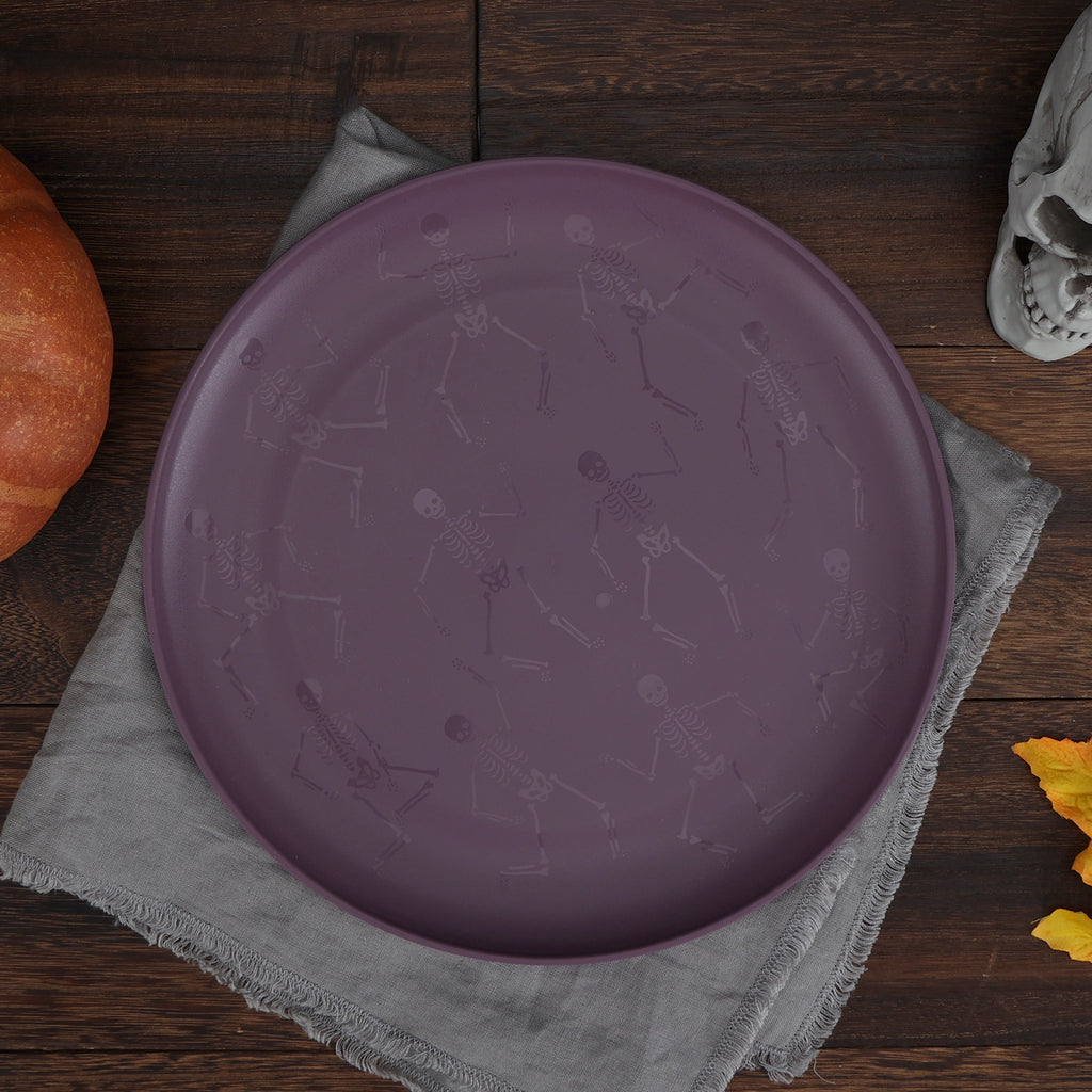 Mainstays 10.5 in Round Plastic Halloween Bats Dinner Plate, Black