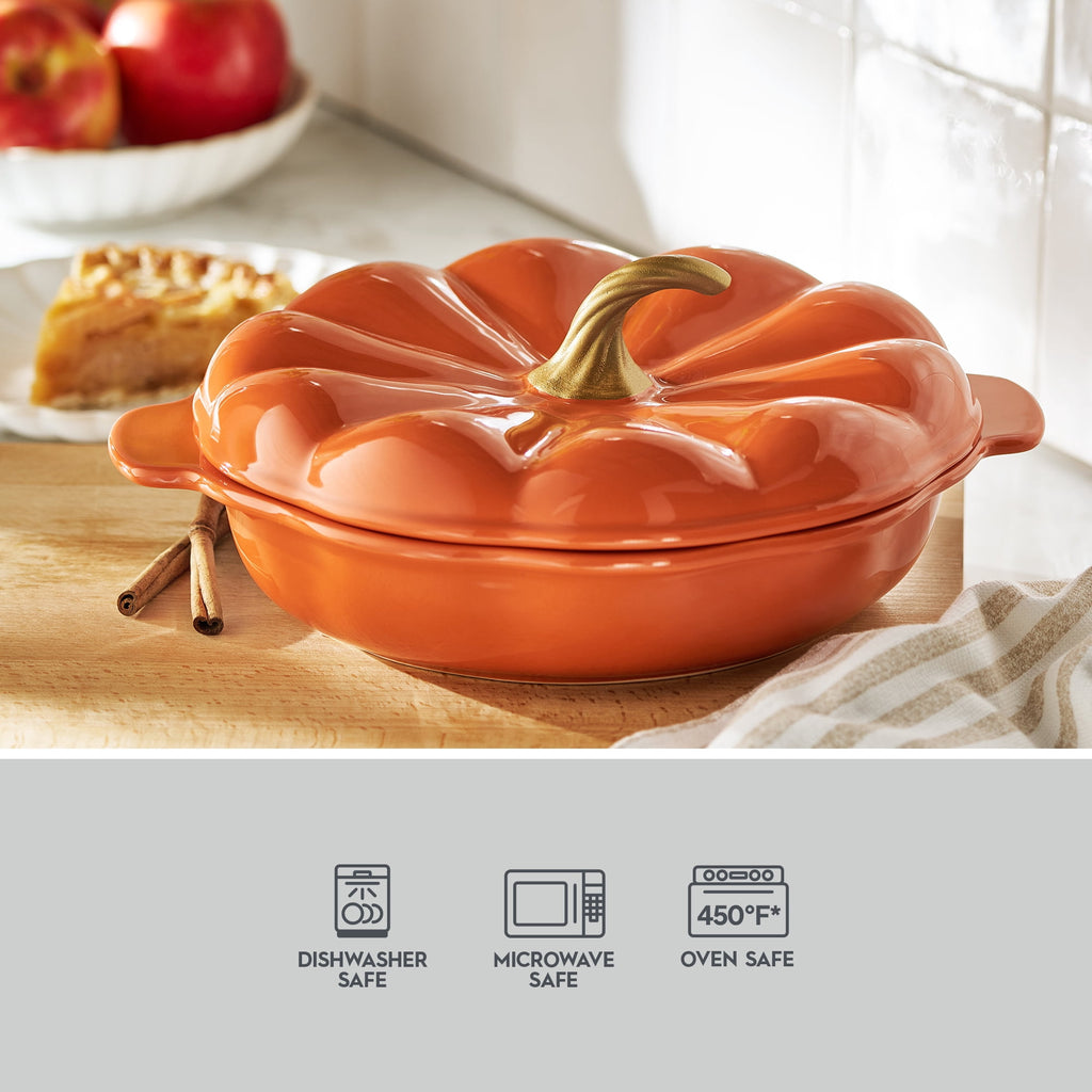 The Pioneer Woman Pumpkin Stoneware 10" Pie Dish with Lid, Linen