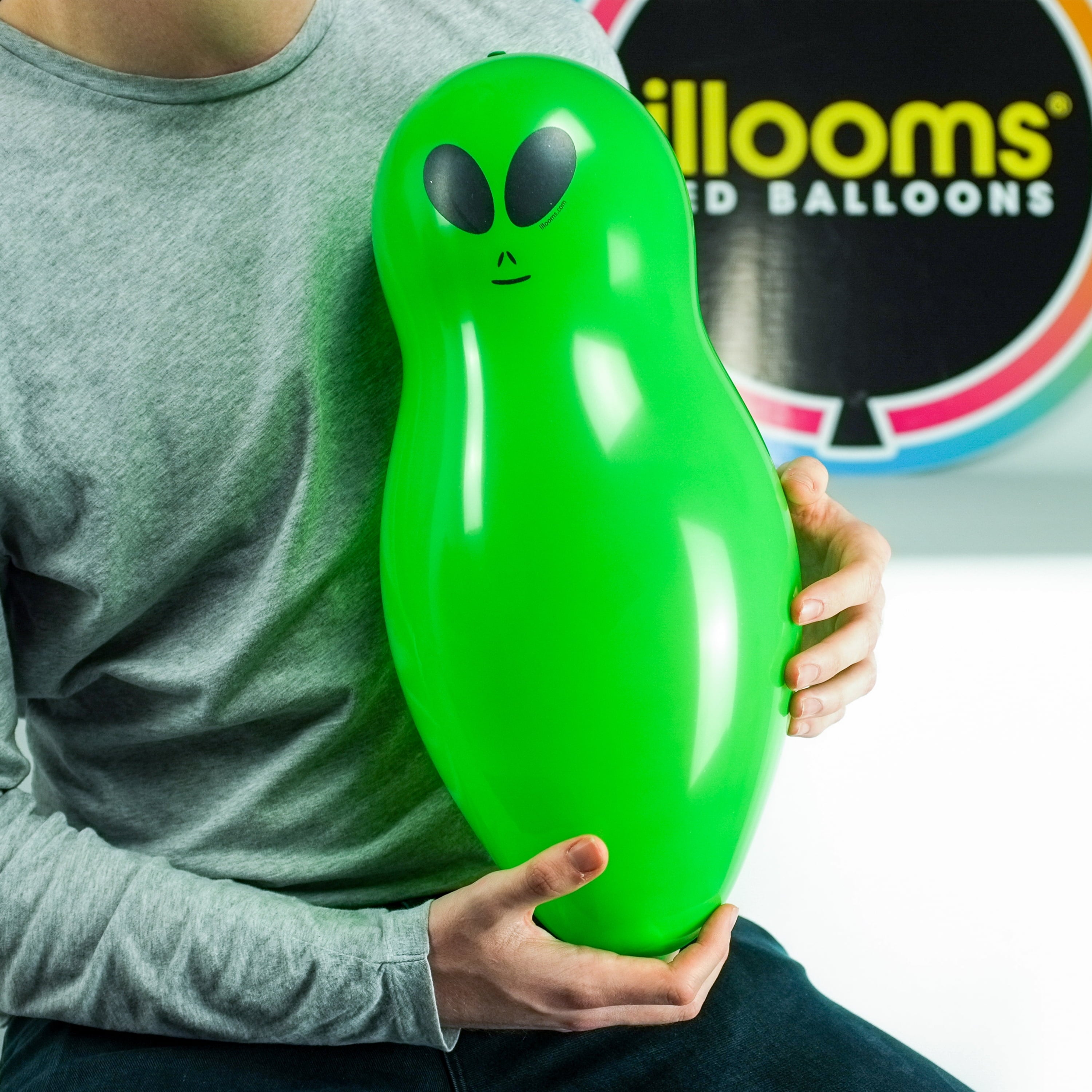 illooms LED Light-Up Latex Alien Party Balloons, Green, 5 pack