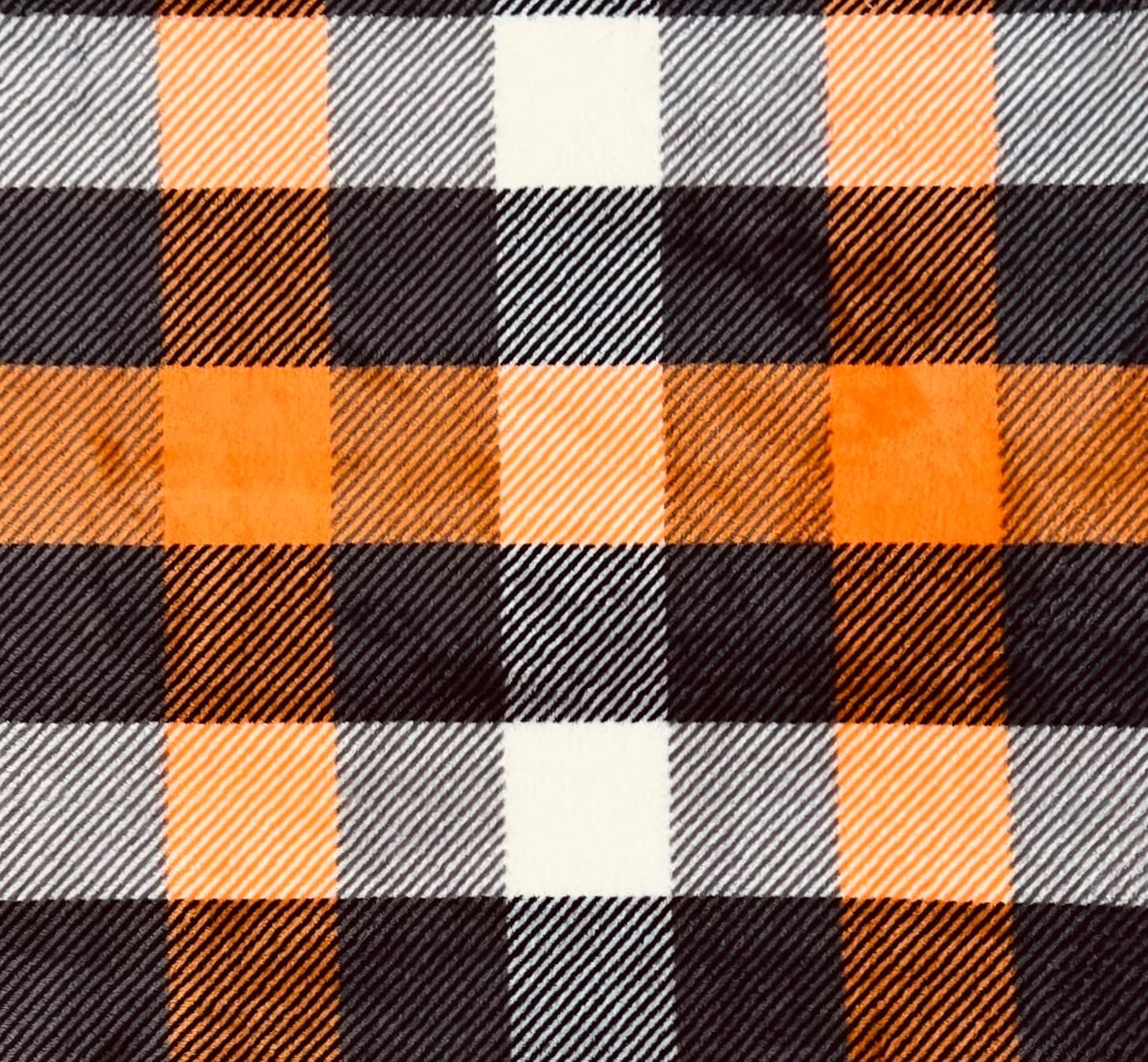 Serafina Home Halloween Throw Blanket: Fuzzy Boo! Jack O'Lantern Spider Webs Skull and Black Cats Print on Velvet Fleece for Sofa Bed Couch Chair Dorm
