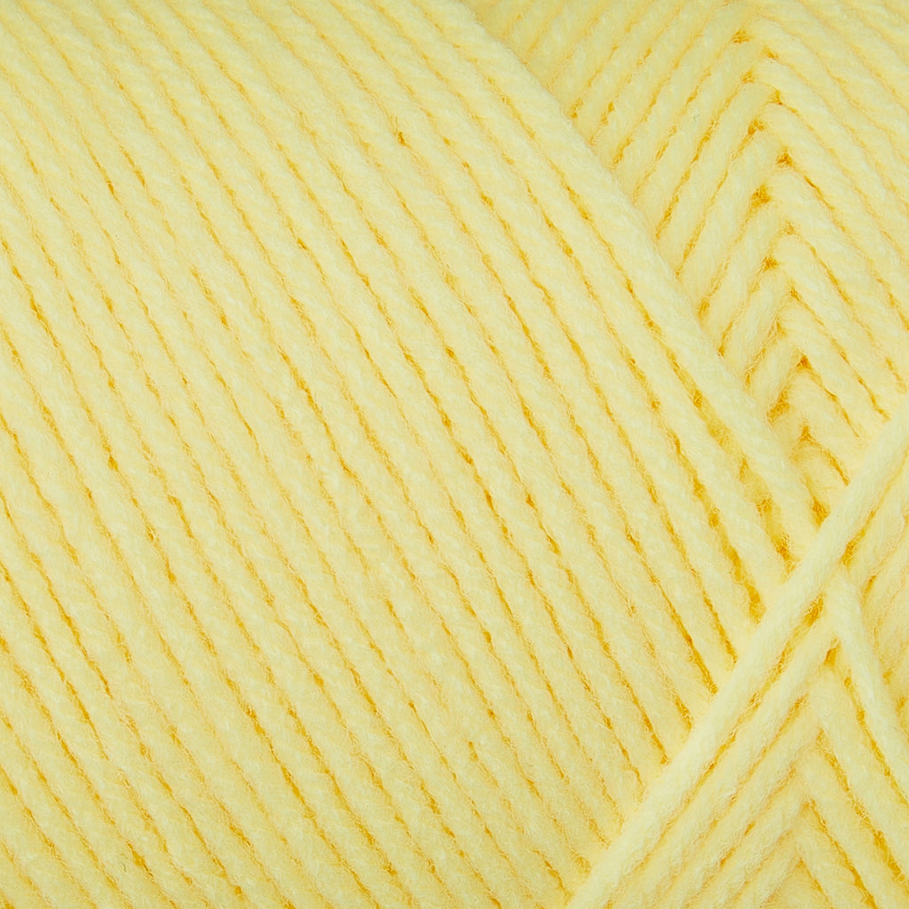Mainstays Medium 4 Acrylic Yarn, White, 7 oz, 397 Yards