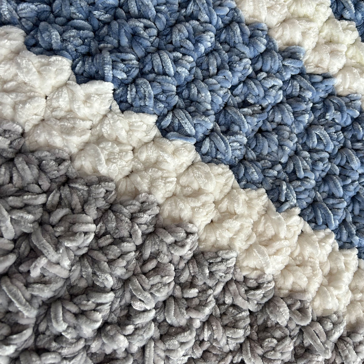Mainstays Soft Velvety Yarn, 315 yd, Light Blue, 100% Polyester