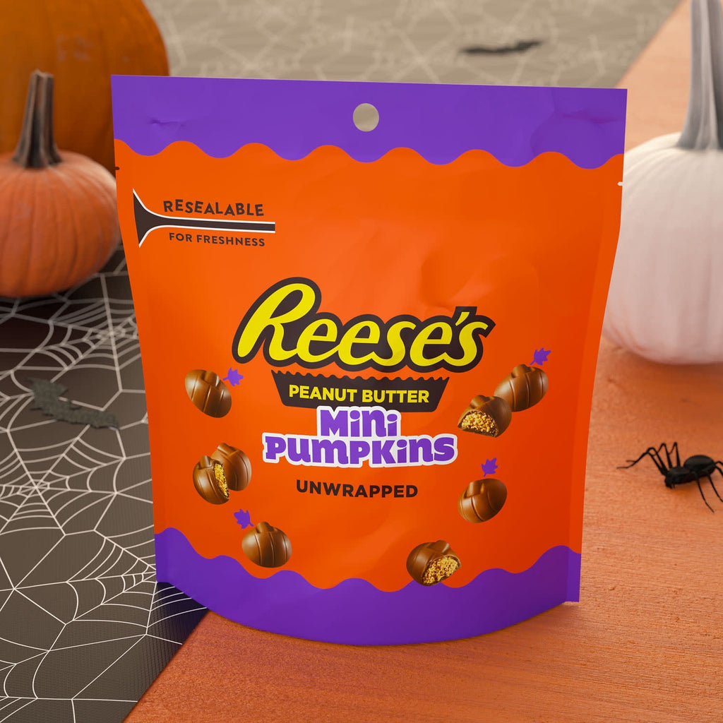 Reese's Unwrapped Chocolate Peanut Butter Creme Mini Pumpkins, Halloween Candy Bag, 7 oz