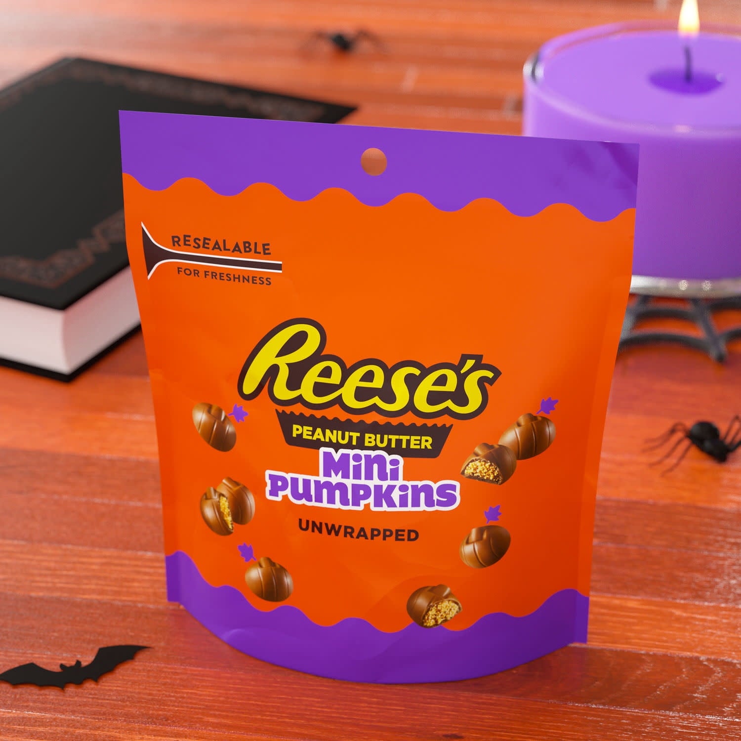 Reese's Unwrapped Chocolate Peanut Butter Creme Mini Pumpkins, Halloween Candy Bag, 7 oz