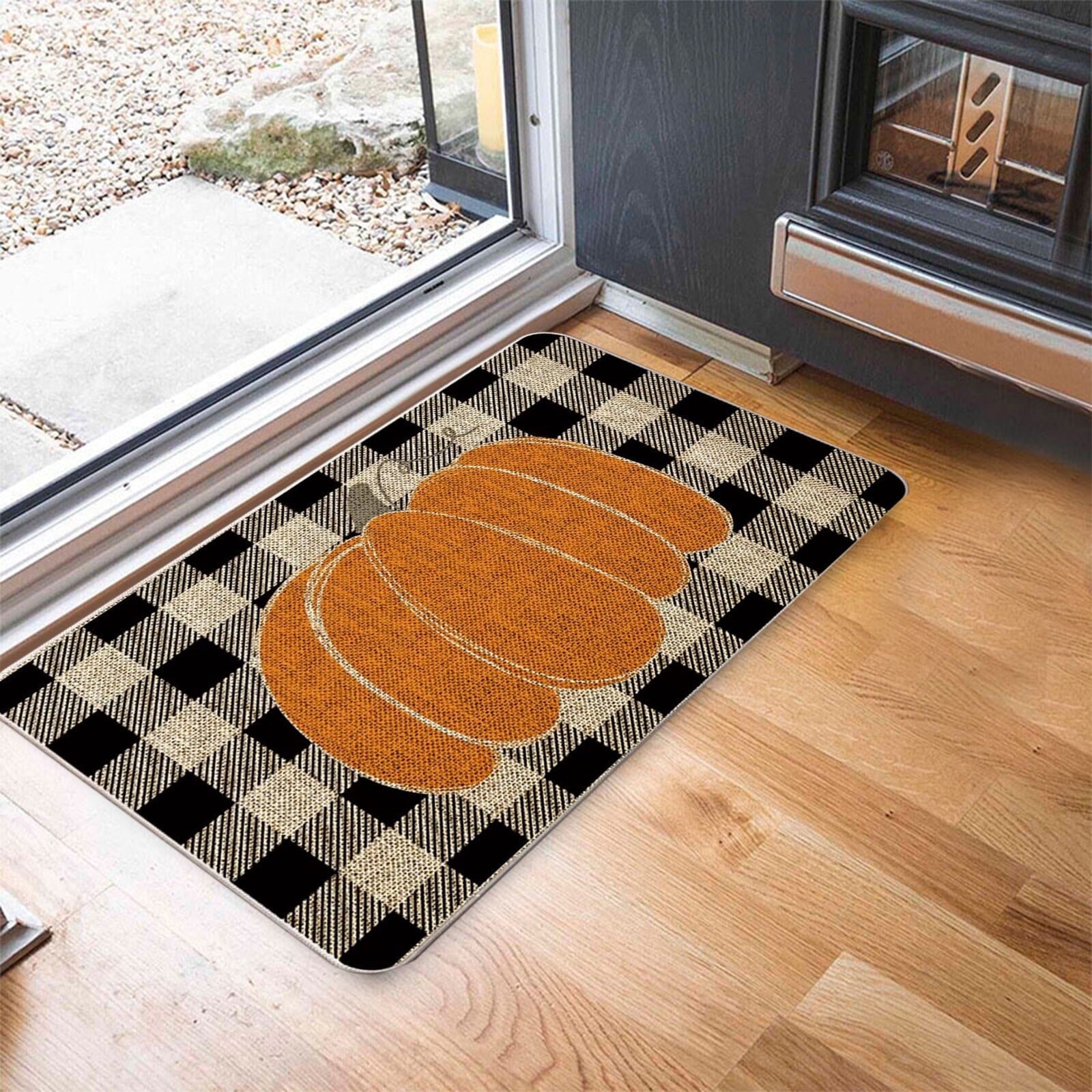 YIMWNYI Halloween-Themed Pumpkin Door Mat, Spooky Entryway Rug, Trick-or-Treat Decor, Non-Slip Wiper, festive Halloween decoration, indoor/outdoor welcome mat