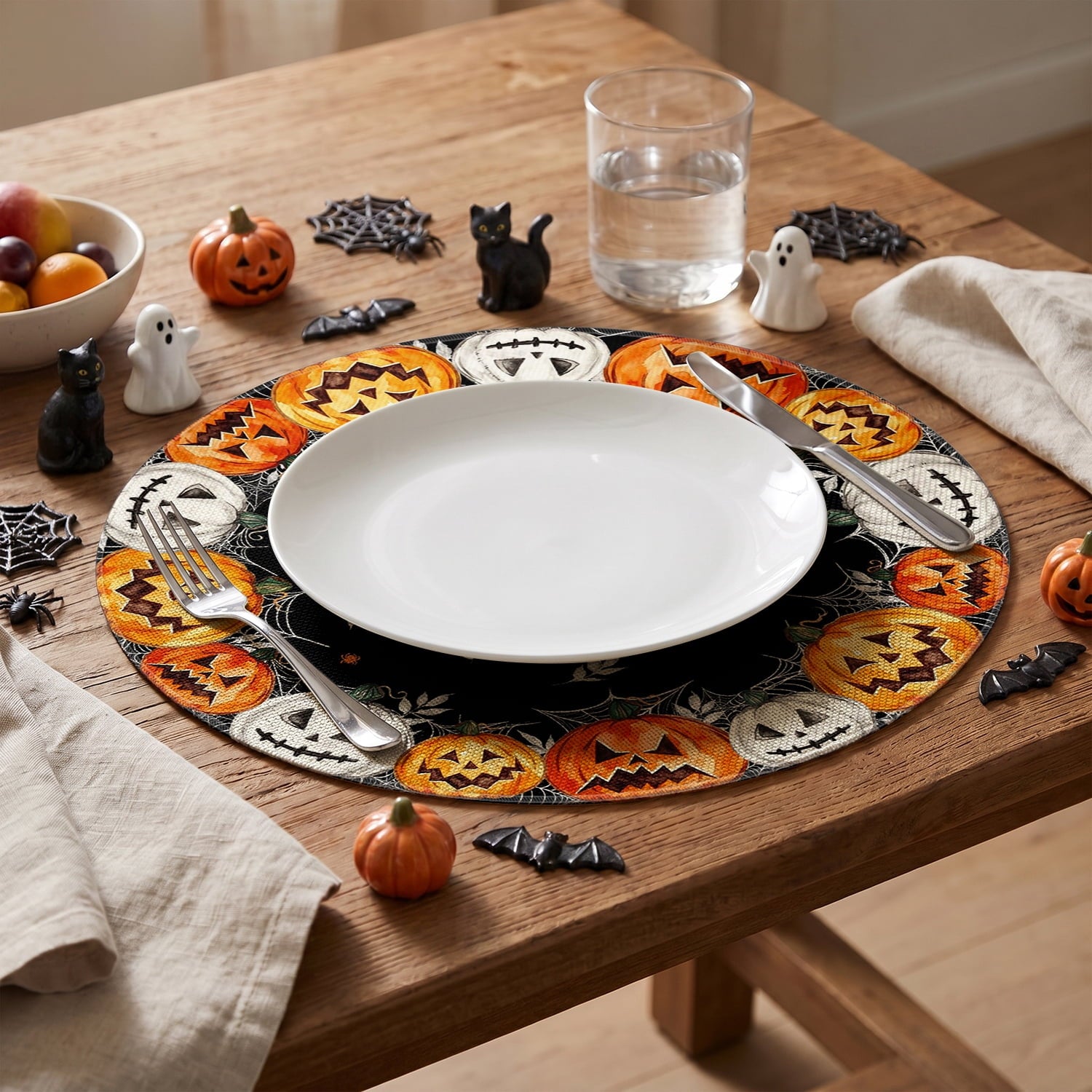 Smile Jack-O'-Lantern Spider Web Halloween Table Placemats Set of 4 Round 15 Inch Black