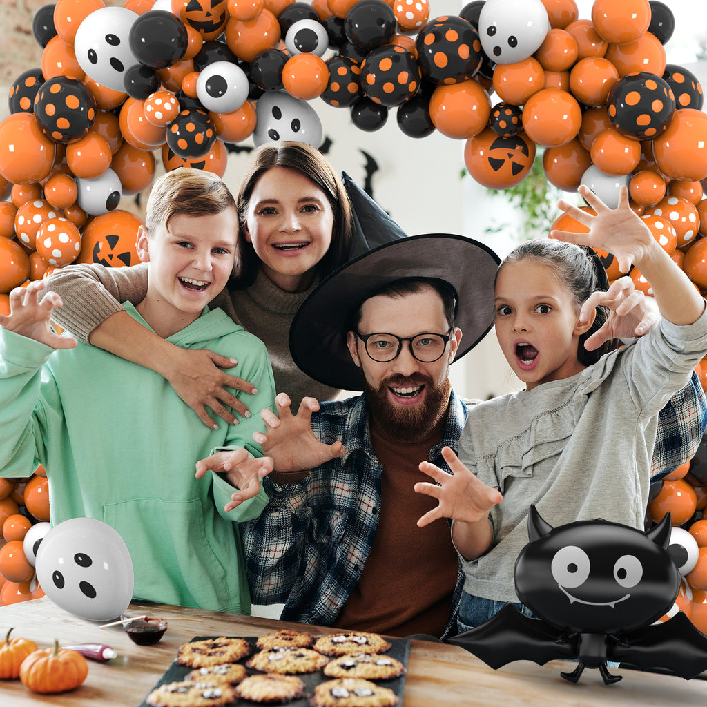 134Pcs Halloween Balloons Garland Kit, Black Orange Balloons Spider Balloons, Long Balloons, 3D Bat Sticker for Halloween Theme Party Background Classroom Decorations