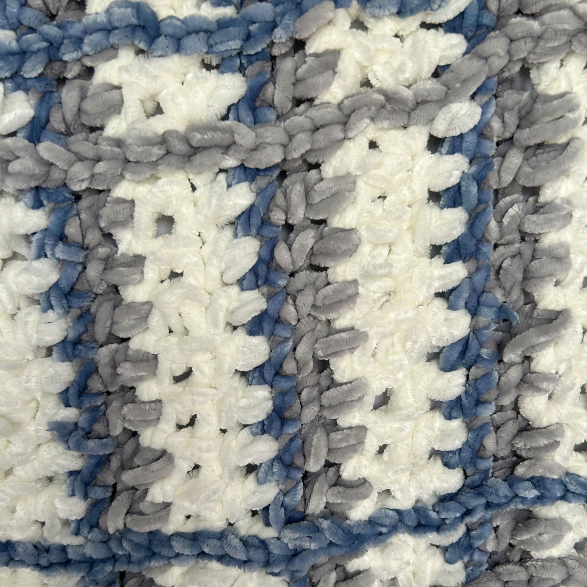 Mainstays Soft Velvety Yarn, 315 yd, Light Blue, 100% Polyester