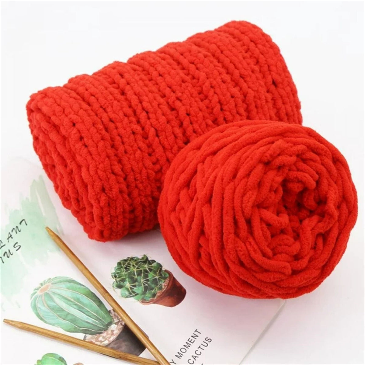 1 Pc Blanket Yarn Chunky Knit Chenille Yarn Soft Velvet Yarn Crochet Knitting Blanket Yarn DIY Craft for Knit Sweaters, Blankets, Shoes, Scarves, Clothes, Dark Green