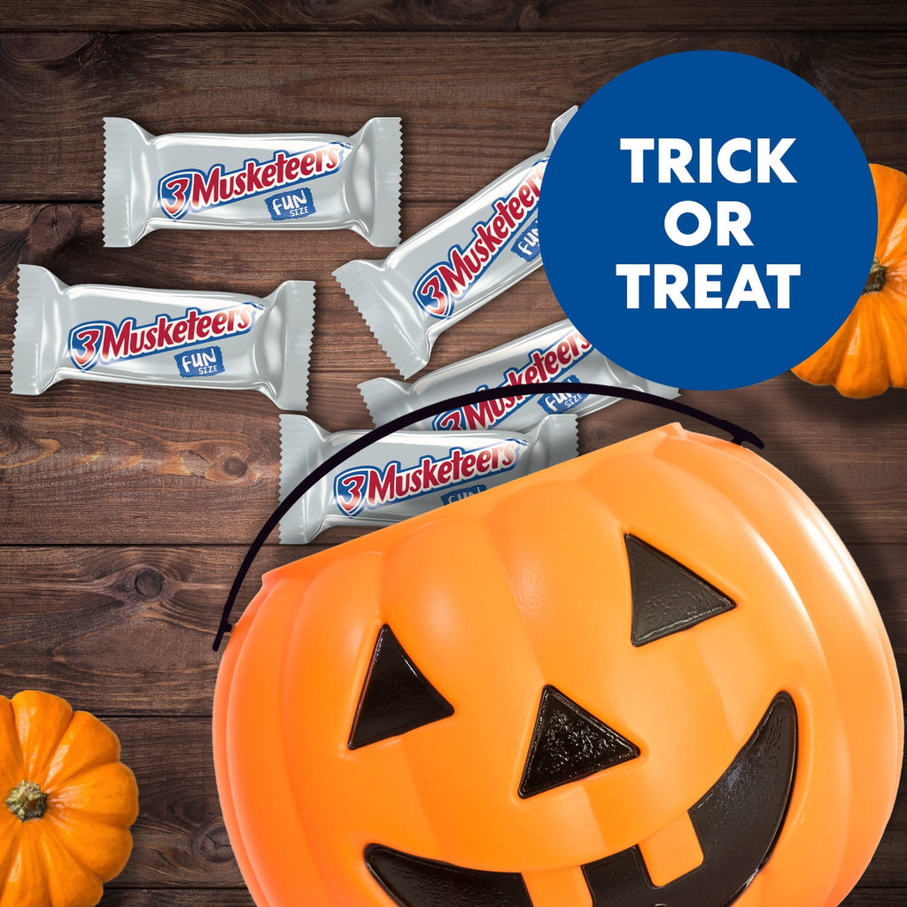 3 Musketeers Fun Size Chocolate Halloween Candy Bars, Treat Size - 7.34 oz Bag