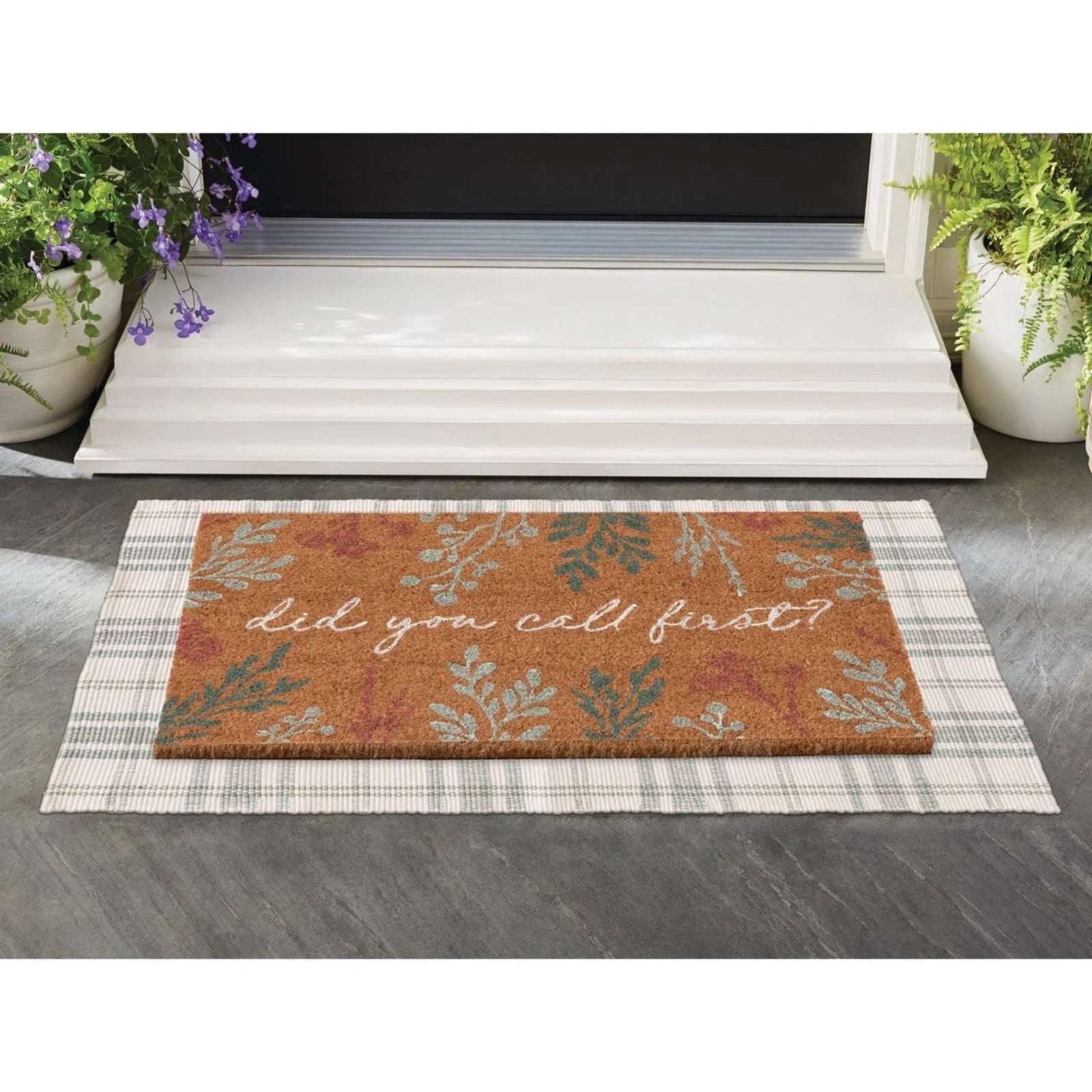Lypsnake Natural Coco Coir Doormat - "Love Grows Here" Printed with Delicate Floral Pattern, Non-slip Absorbent Entry Mat for Home Entrance Porch Patio and Outdoor Decoration