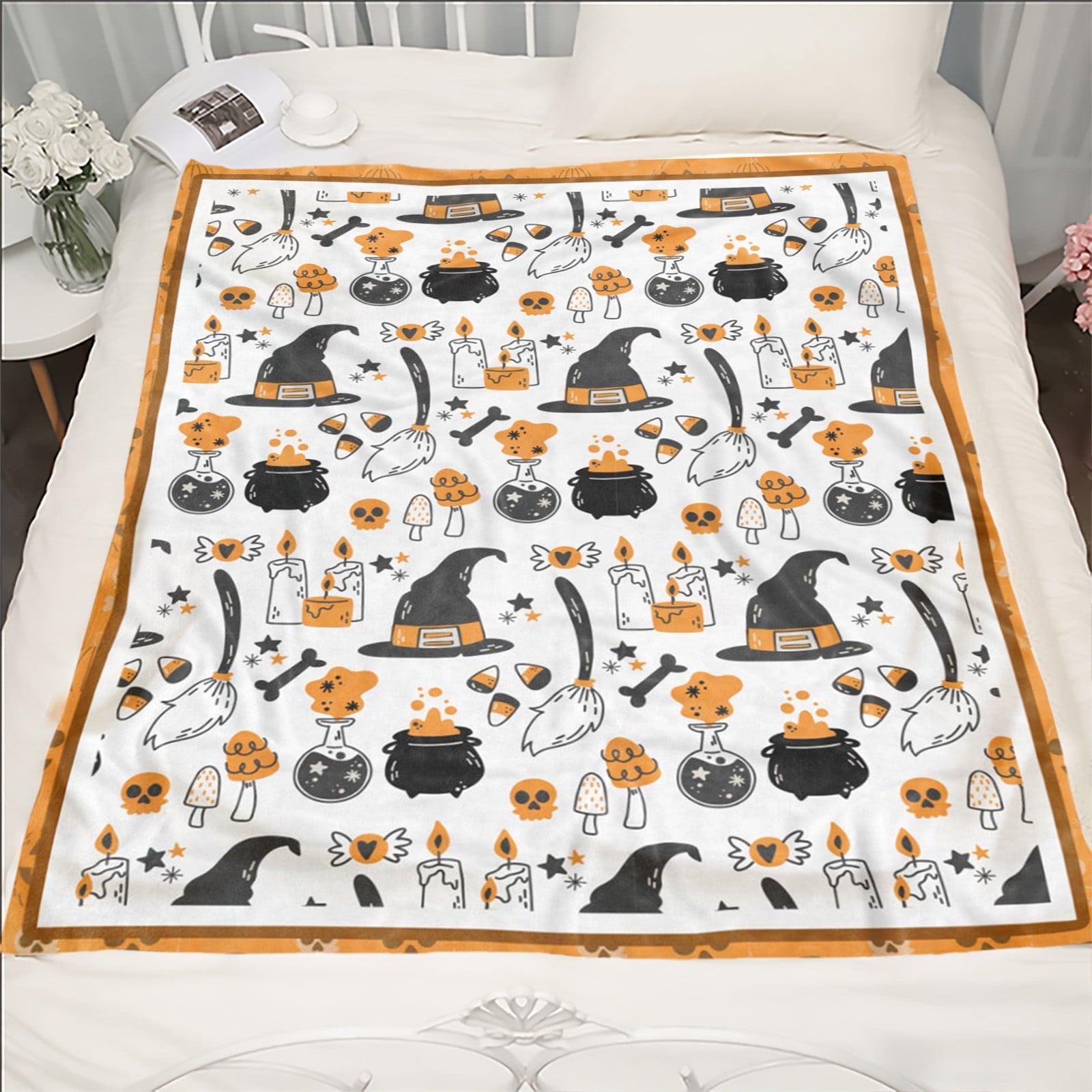 FastXmas Halloween Throw Blanket, 30"x40" Flannel Fleece Pumpkins Maple Checkered Plush Blanket, Soft Lightweight Skin-Friendly Fall Harvest Decorative Throw Blanket for Couch Sofa Bed Outdoor