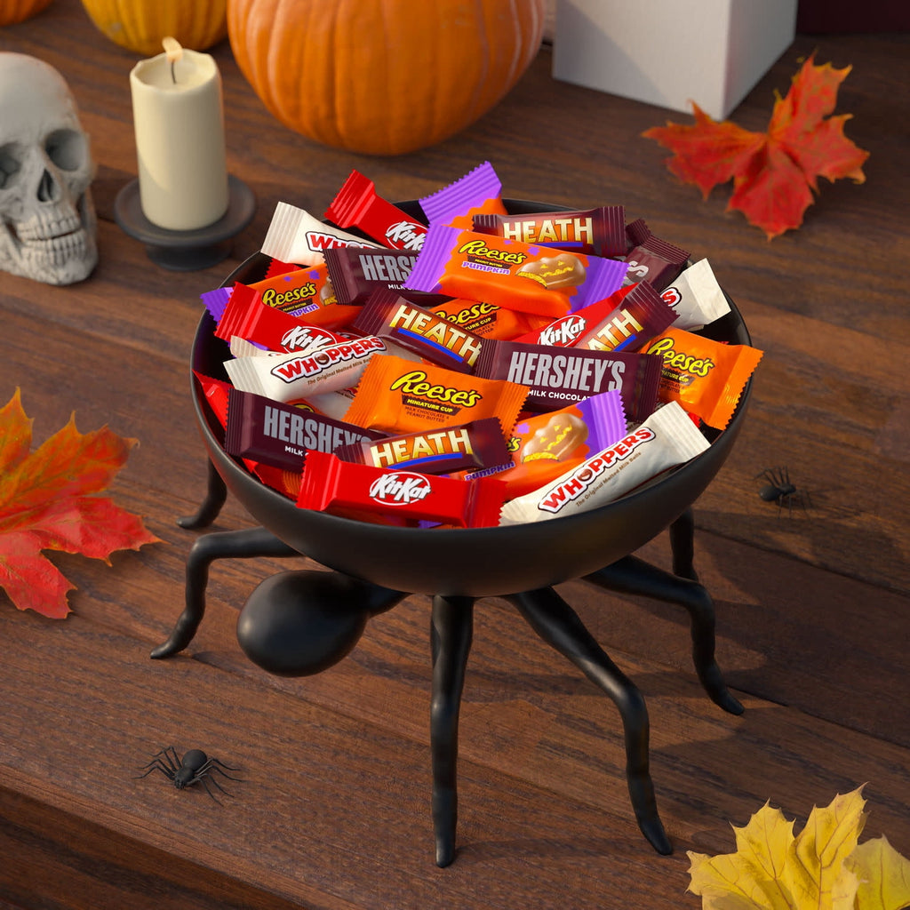 Hershey Assorted Halloween Candy Variety Bag, 20.31 oz (60 Pieces)