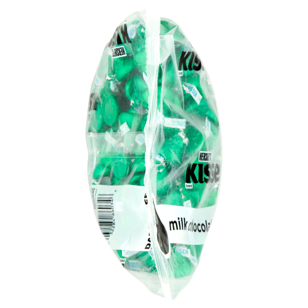 HERSHEY'S, KISSES Dark Green Foils Milk Chocolate Candy, Halloween, 66.67 oz, Bulk Bag (400 Pieces)