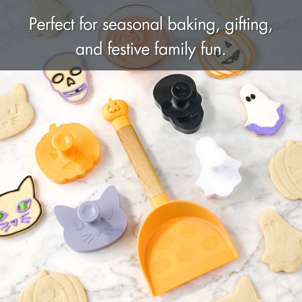 Way To Celebrate Cookie Turner with 4 Cookie Cutters with Stamps. Orange, Purple, Black and White