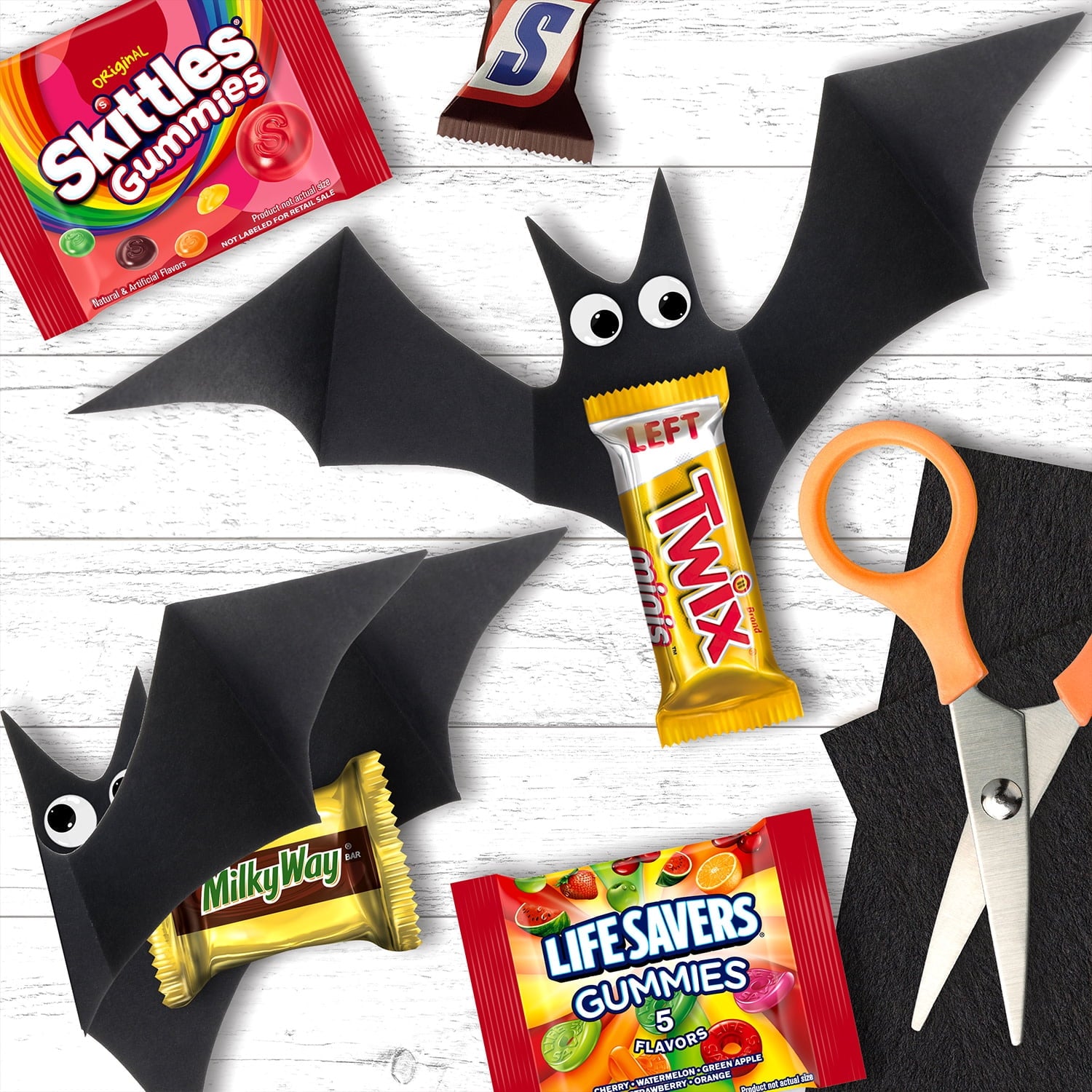 Snickers, Skittles Gummies & More Halloween Candy Variety Pack - 155 Ct Bulk Bag