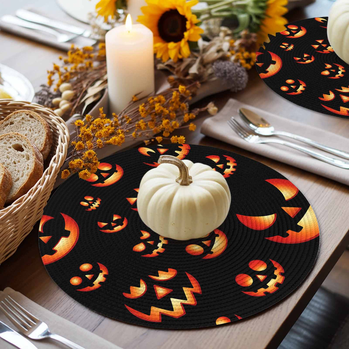 Halloween Round Placemats Set of 4 Spooky Jack-O-Lanterns Place Mats Washable Woven Placemat Orange Black Scary Pumpkin Grimace Circle Braided Table Mat for Kitchen Dining Table Party Decor 15 Inch