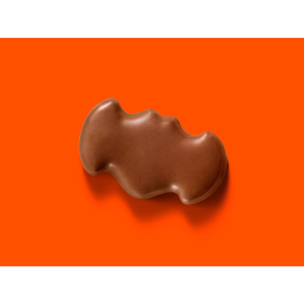 REESE'S Milk Chocolate Snack Size Peanut Butter Bats, Halloween Candy Bag, 9.6 oz