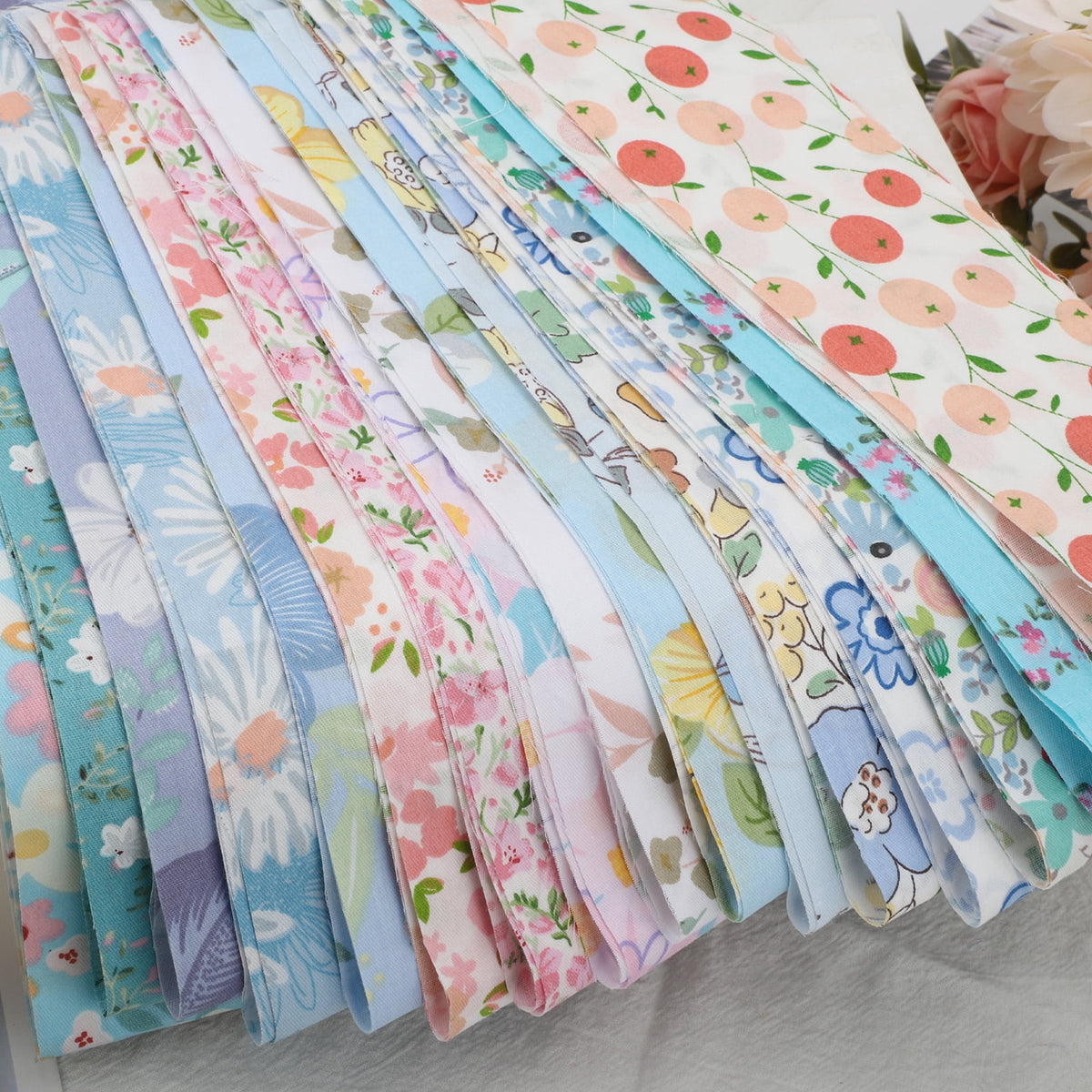 80pcs Jelly Roll Fabric Strips, EEEkit 2.5'' Precut Quilting Fabric for Sewing and Crafts