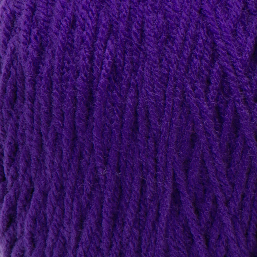 Red Heart® Super Saver® Jumbo #4 Medium Acrylic Yarn, White 14oz/396g, 744 Yards