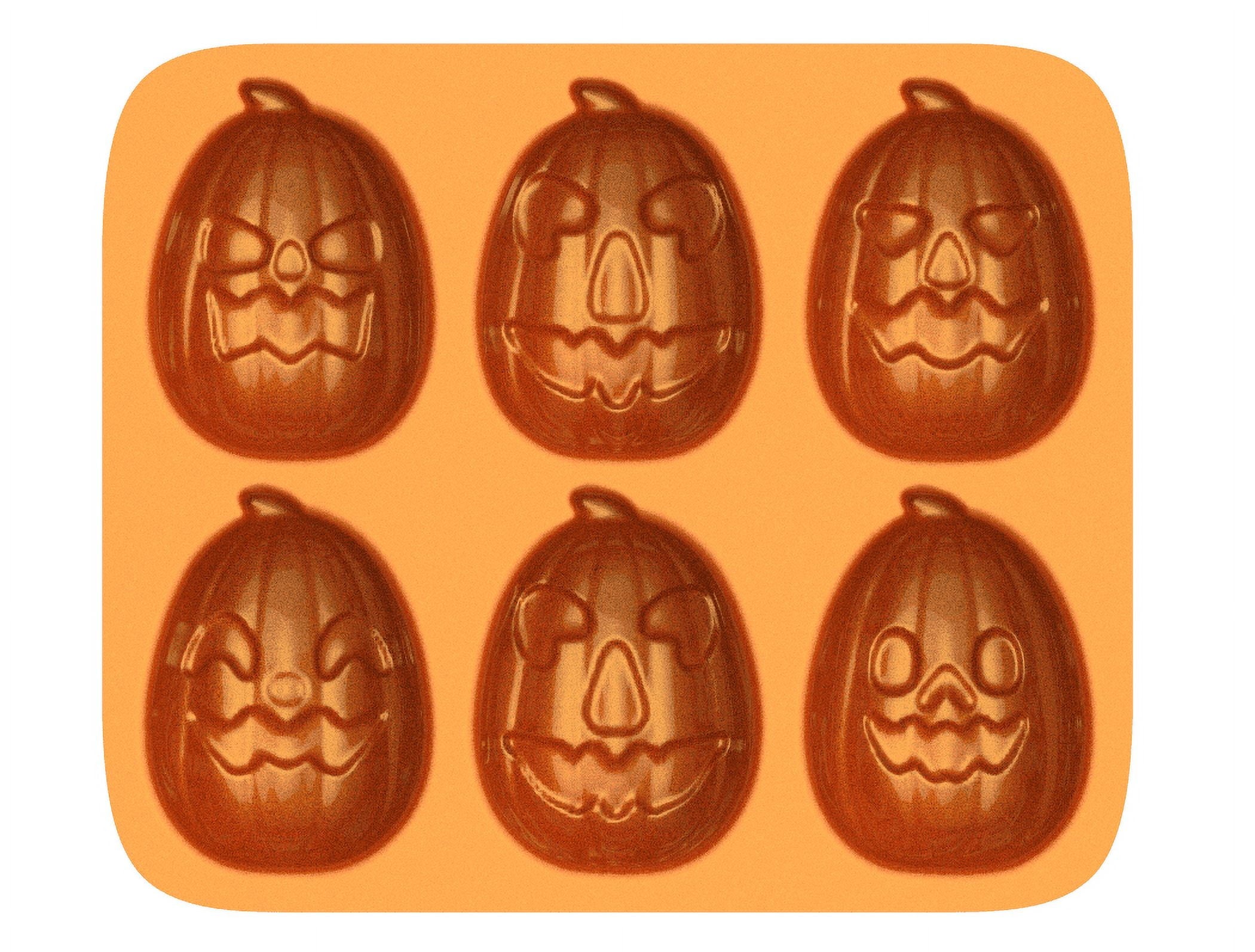 Way To Celebrate Pumpkin Cast Aluminum 6-Cavity Baking Pan, Orange Iridescent