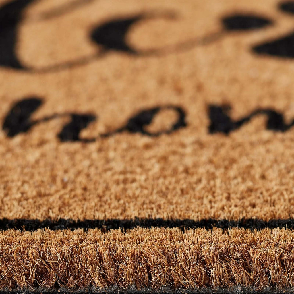 Lypsnake Natural Coco Coir Doormat - "Love Grows Here" Printed with Delicate Floral Pattern, Non-slip Absorbent Entry Mat for Home Entrance Porch Patio and Outdoor Decoration