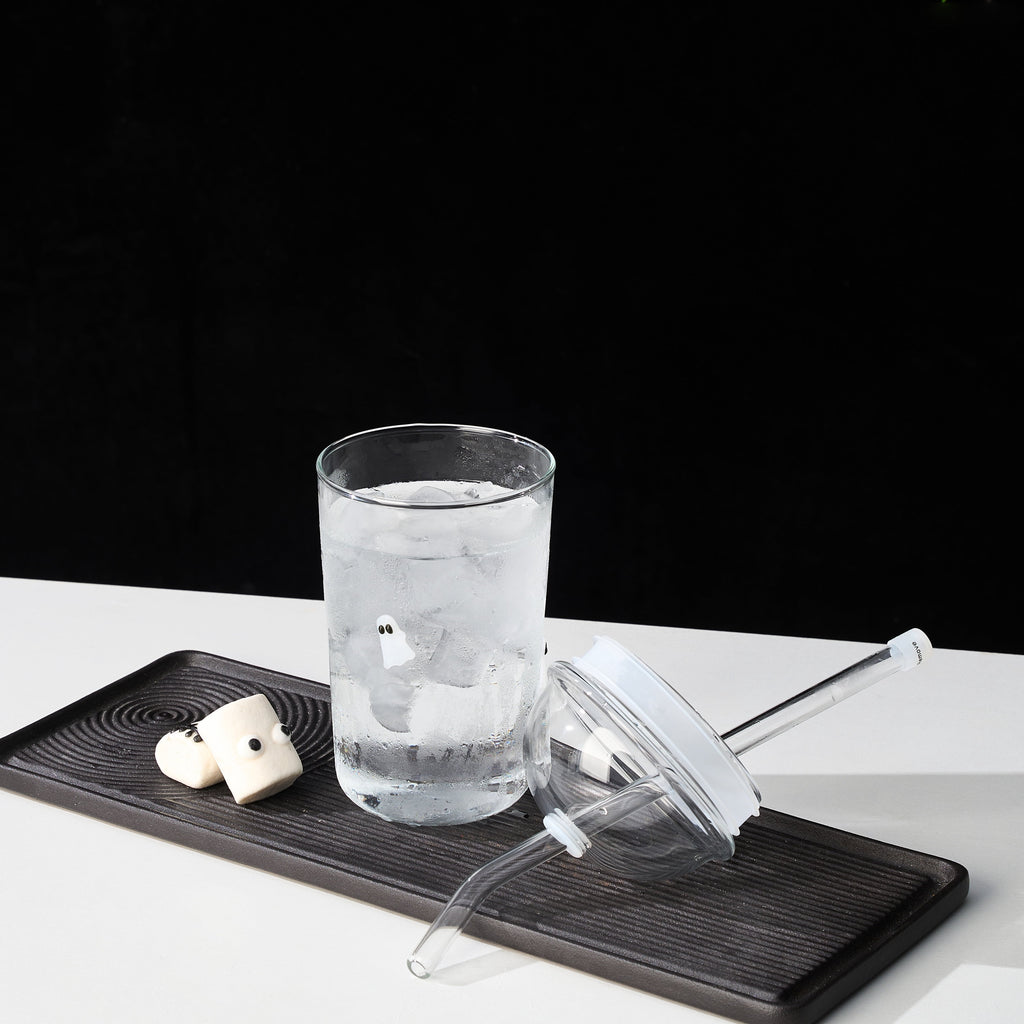 Way To Celebrate 16 oz Ghost Icon Clear Glass Sipper with Lid and Straw