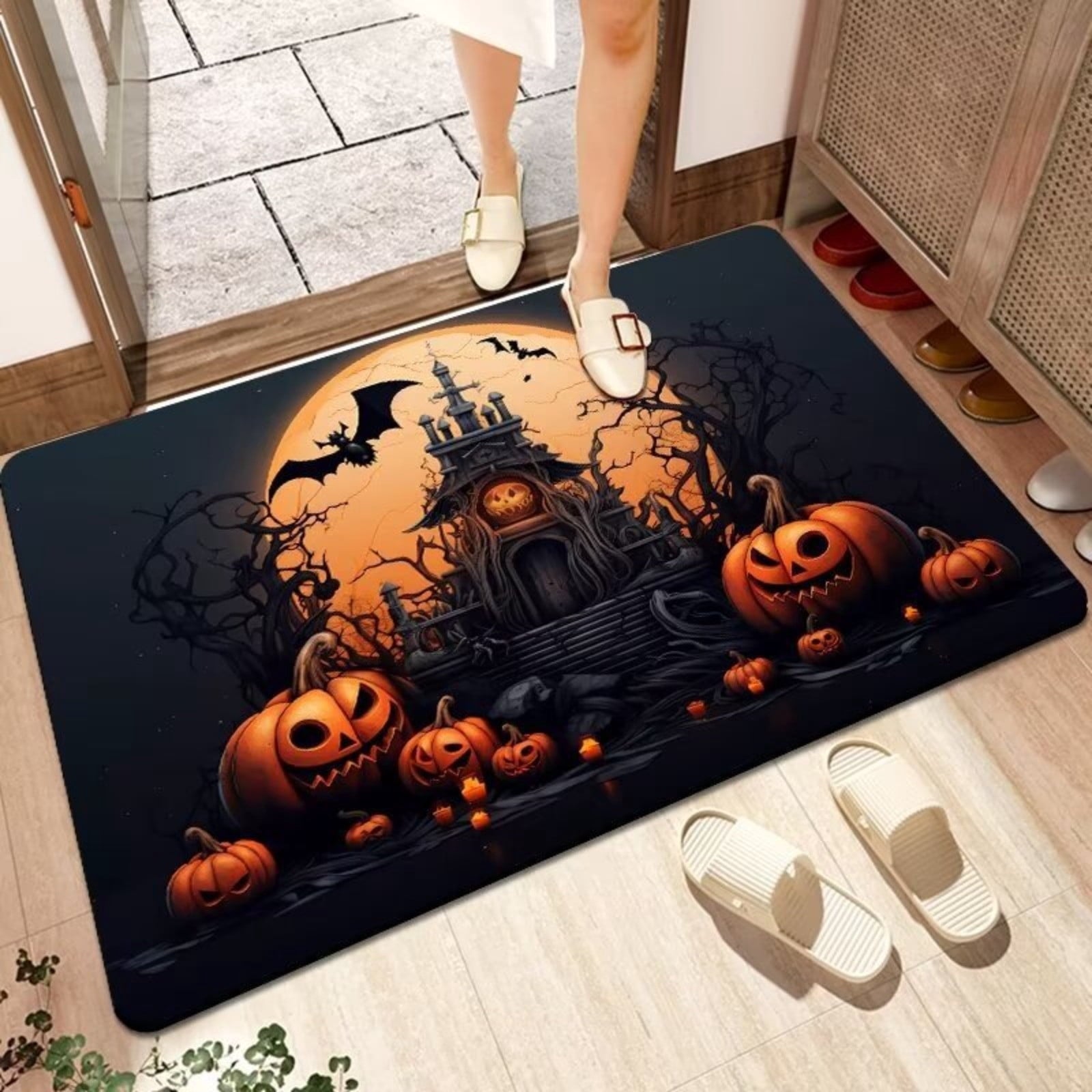 Halloween Themed Doormat Entryway Rug, Spooky Pumpkin Front Door Mat for Trick or Treaters, Non Slip Washable Mat for Indoor and Outdoor, Festive Halloween Floor Decoration for Home